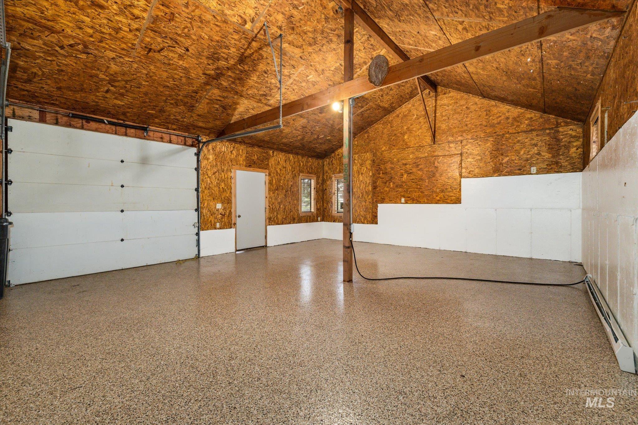 8200 W Spring Creek Way, Boise, Idaho 83714-9667, 3 Bedrooms, 2.5 Bathrooms, Residential For Sale, Price $796,000,MLS 98973222