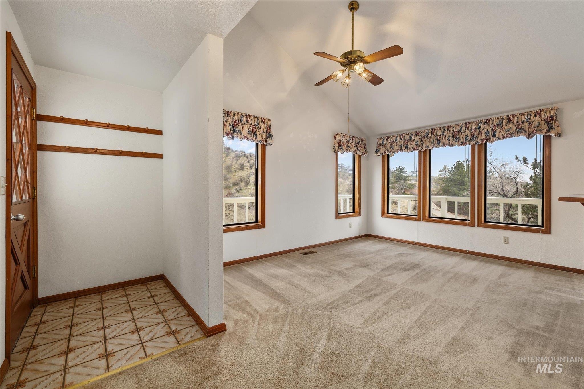 8200 W Spring Creek Way, Boise, Idaho 83714-9667, 3 Bedrooms, 2.5 Bathrooms, Residential For Sale, Price $796,000,MLS 98973222