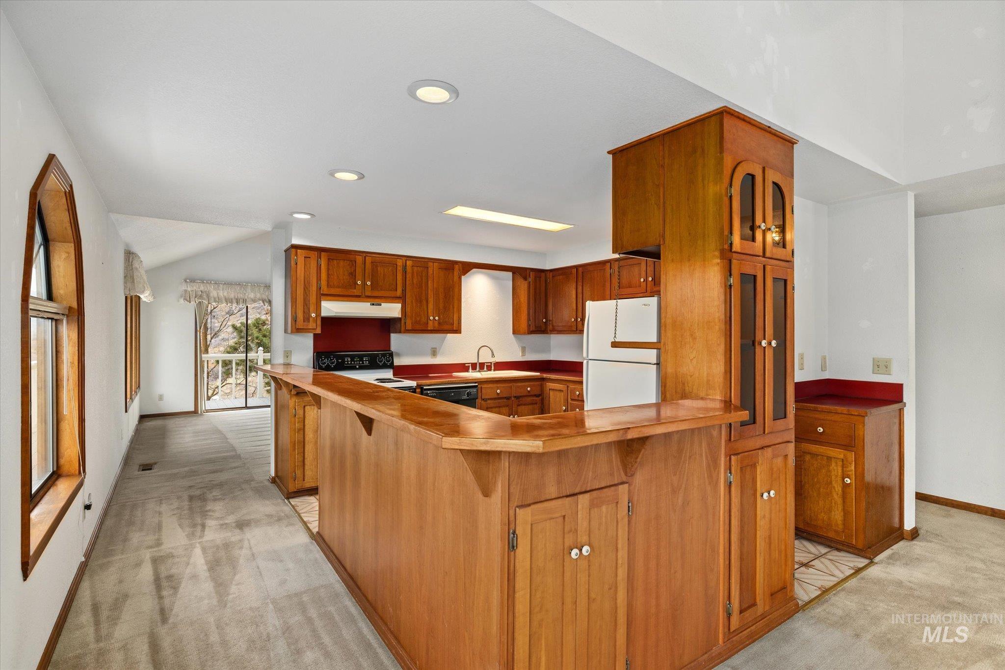 8200 W Spring Creek Way, Boise, Idaho 83714-9667, 3 Bedrooms, 2.5 Bathrooms, Residential For Sale, Price $796,000,MLS 98973222