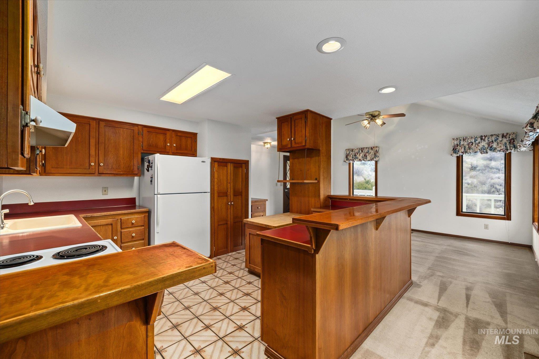 8200 W Spring Creek Way, Boise, Idaho 83714-9667, 3 Bedrooms, 2.5 Bathrooms, Residential For Sale, Price $796,000,MLS 98973222