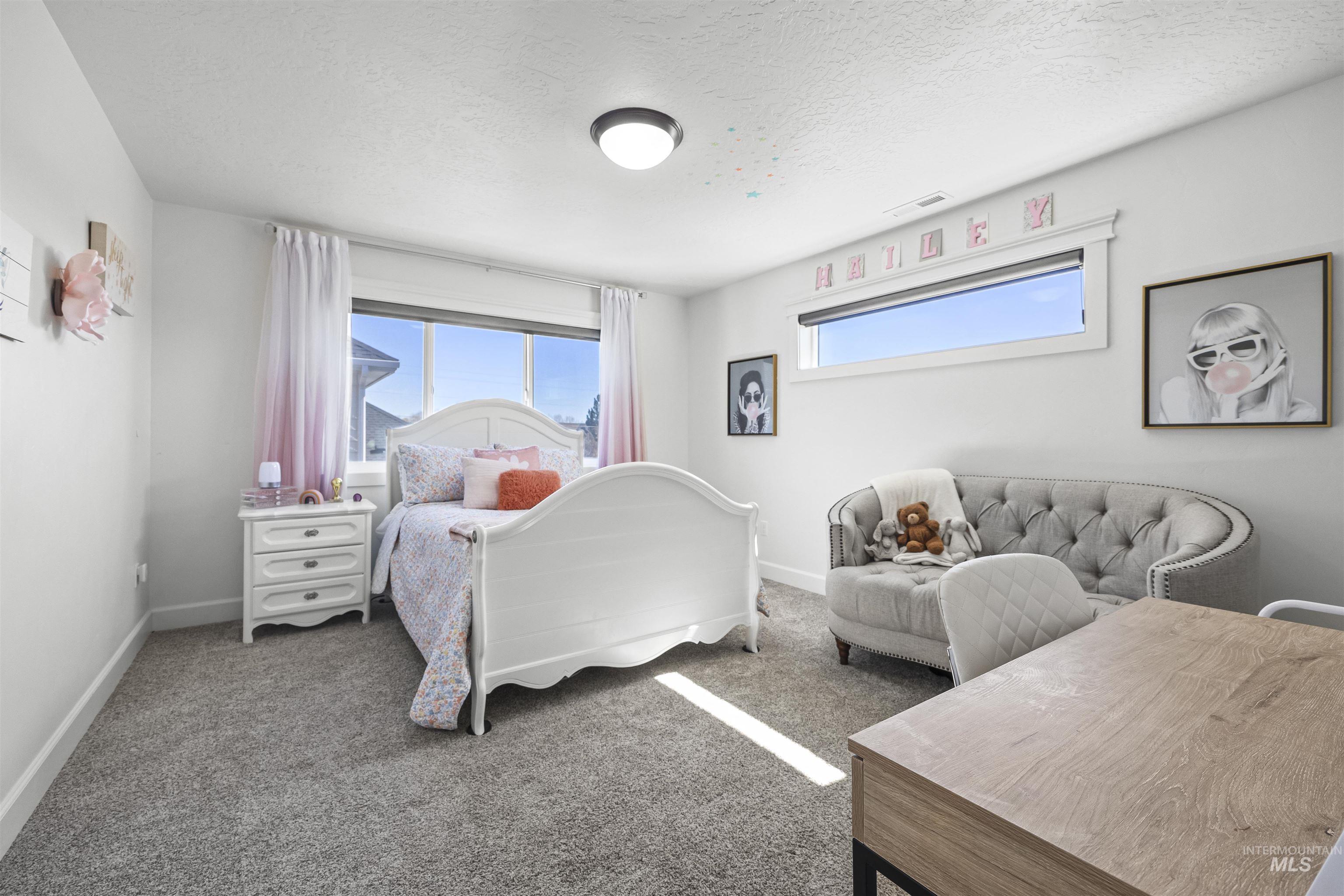 387 Fox Lantern Ct, Middleton, Idaho 83644, 4 Bedrooms, 2.5 Bathrooms, Residential For Sale, Price $689,000,MLS 98973226