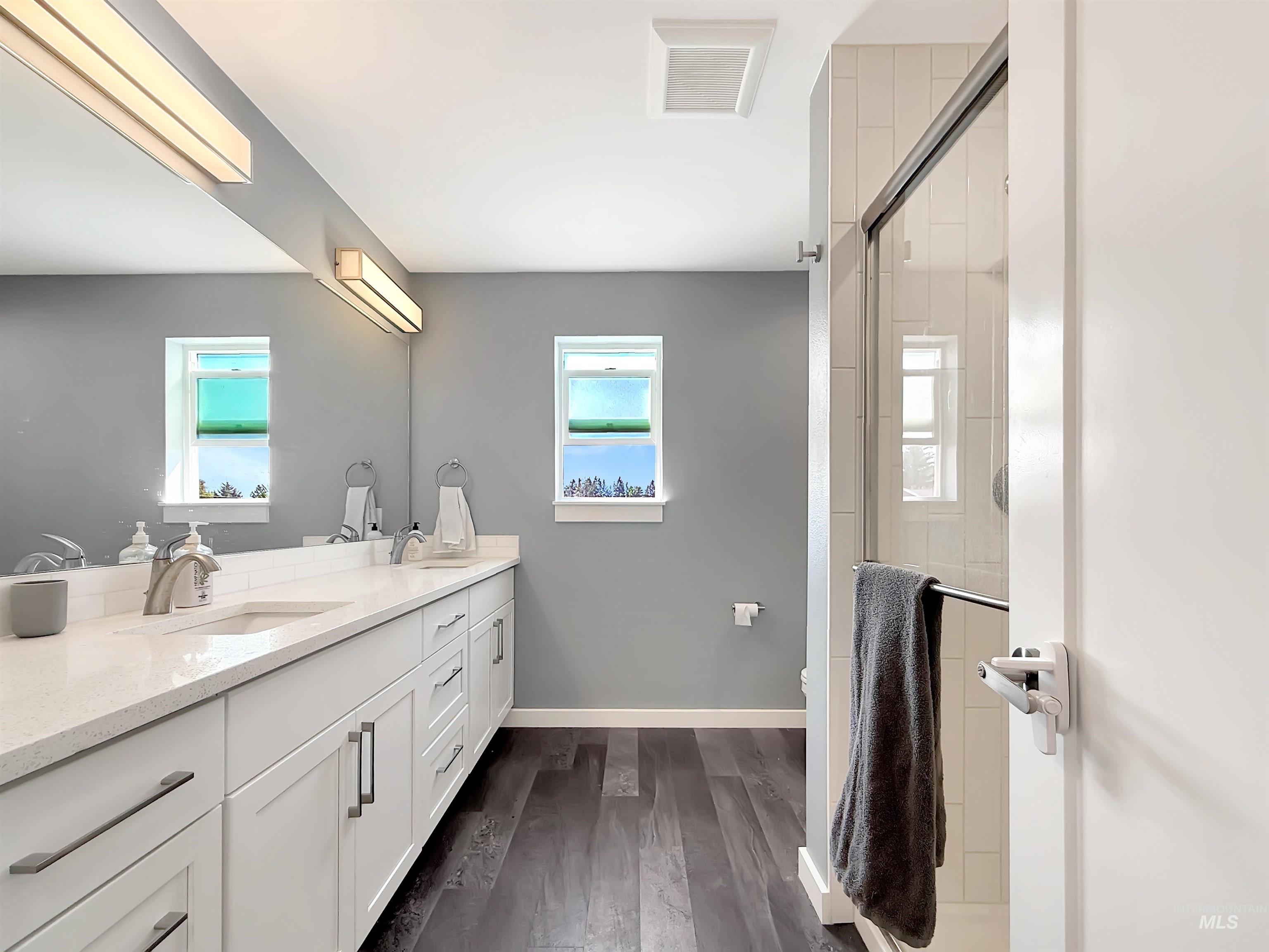 227 Wheatland Ct, Moscow, Idaho 83843, 4 Bedrooms, 2.5 Bathrooms, Residential For Sale, Price $459,000,MLS 98973228