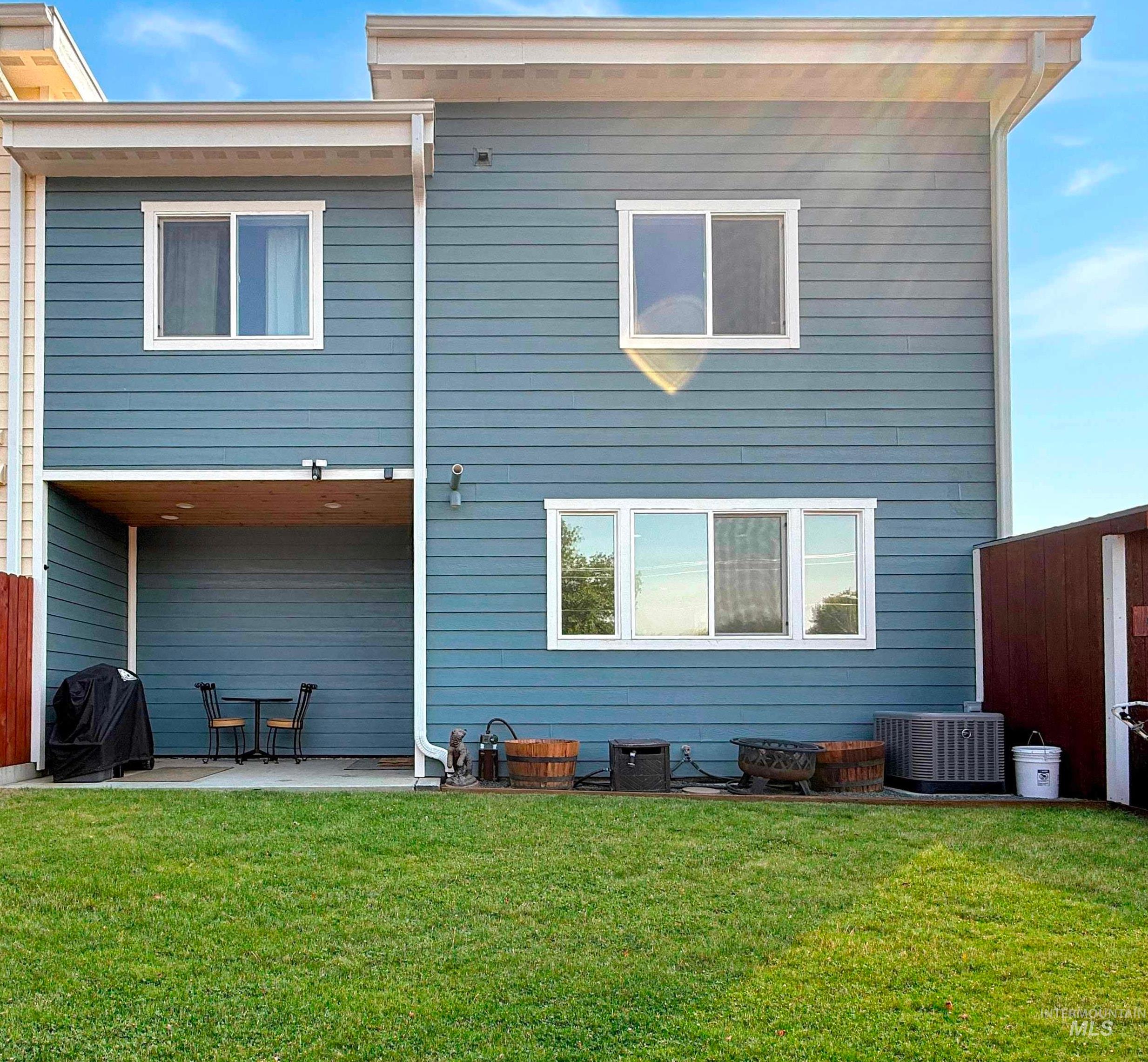 227 Wheatland Ct, Moscow, Idaho 83843, 4 Bedrooms, 2.5 Bathrooms, Residential For Sale, Price $459,000,MLS 98973228