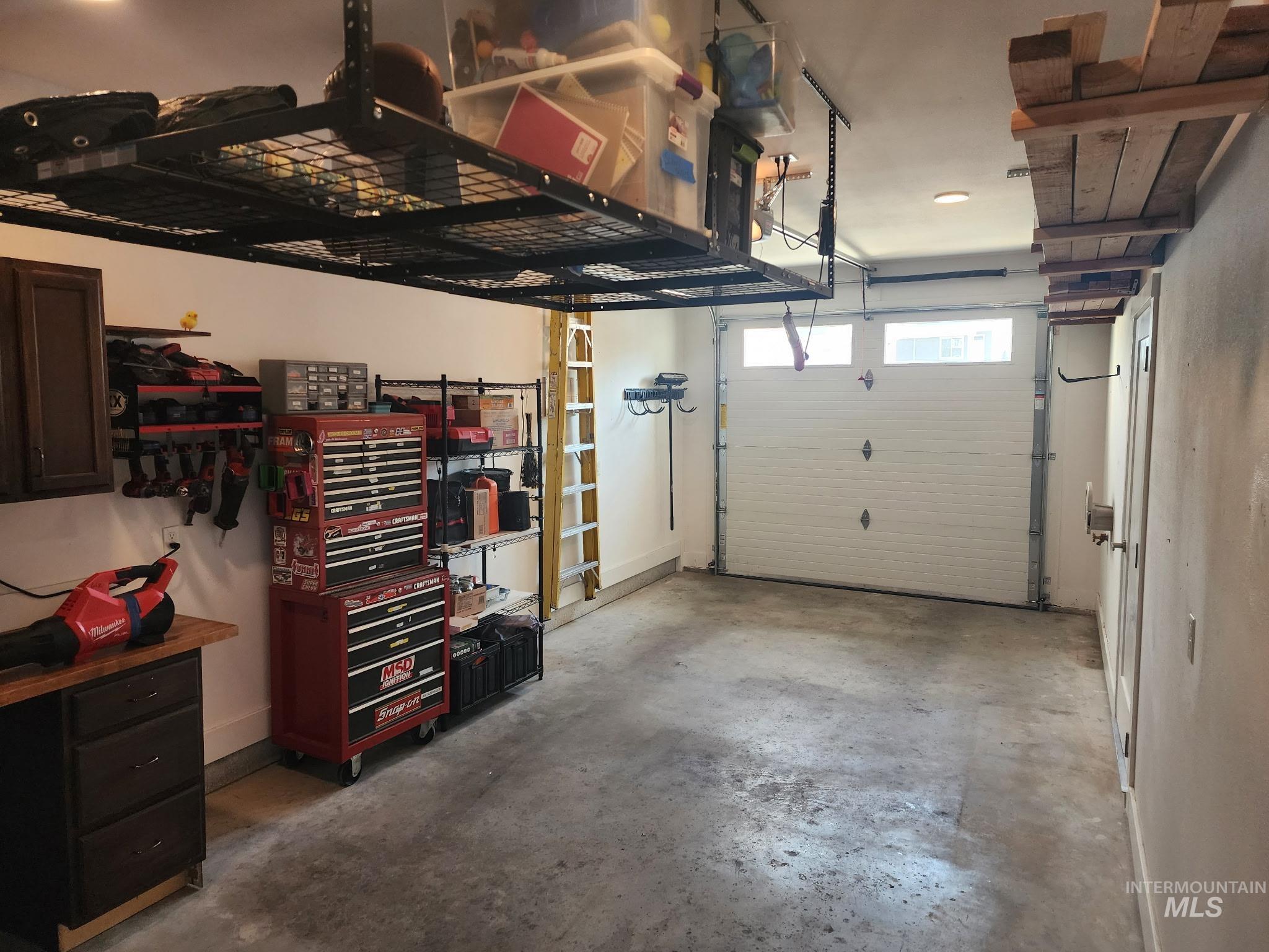 227 Wheatland Ct, Moscow, Idaho 83843, 4 Bedrooms, 2.5 Bathrooms, Residential For Sale, Price $459,000,MLS 98973228