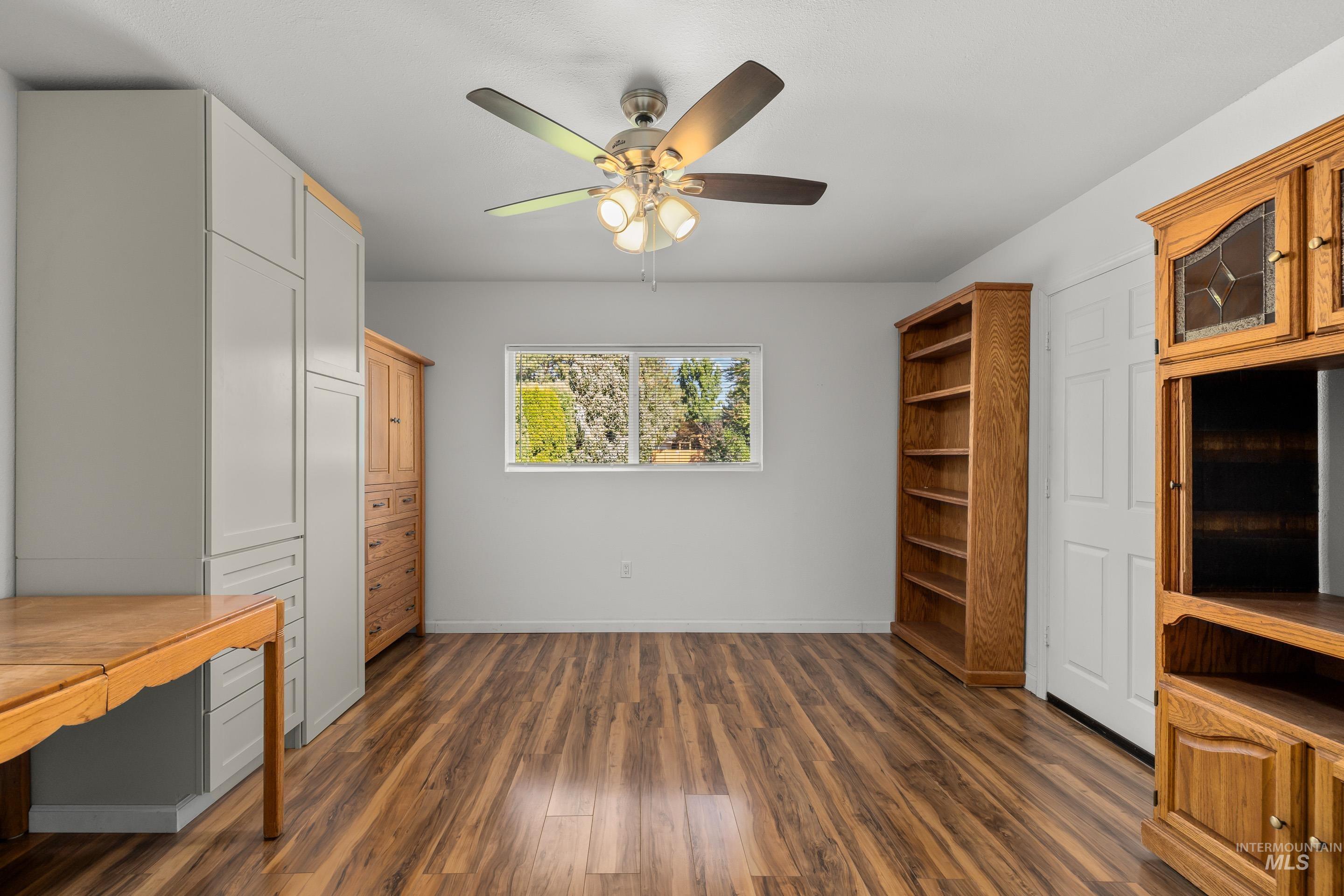 918 N Eagle Hills Way, Eagle, Idaho 83616-5214, 4 Bedrooms, 2 Bathrooms, Residential For Sale, Price $625,000,MLS 98973229