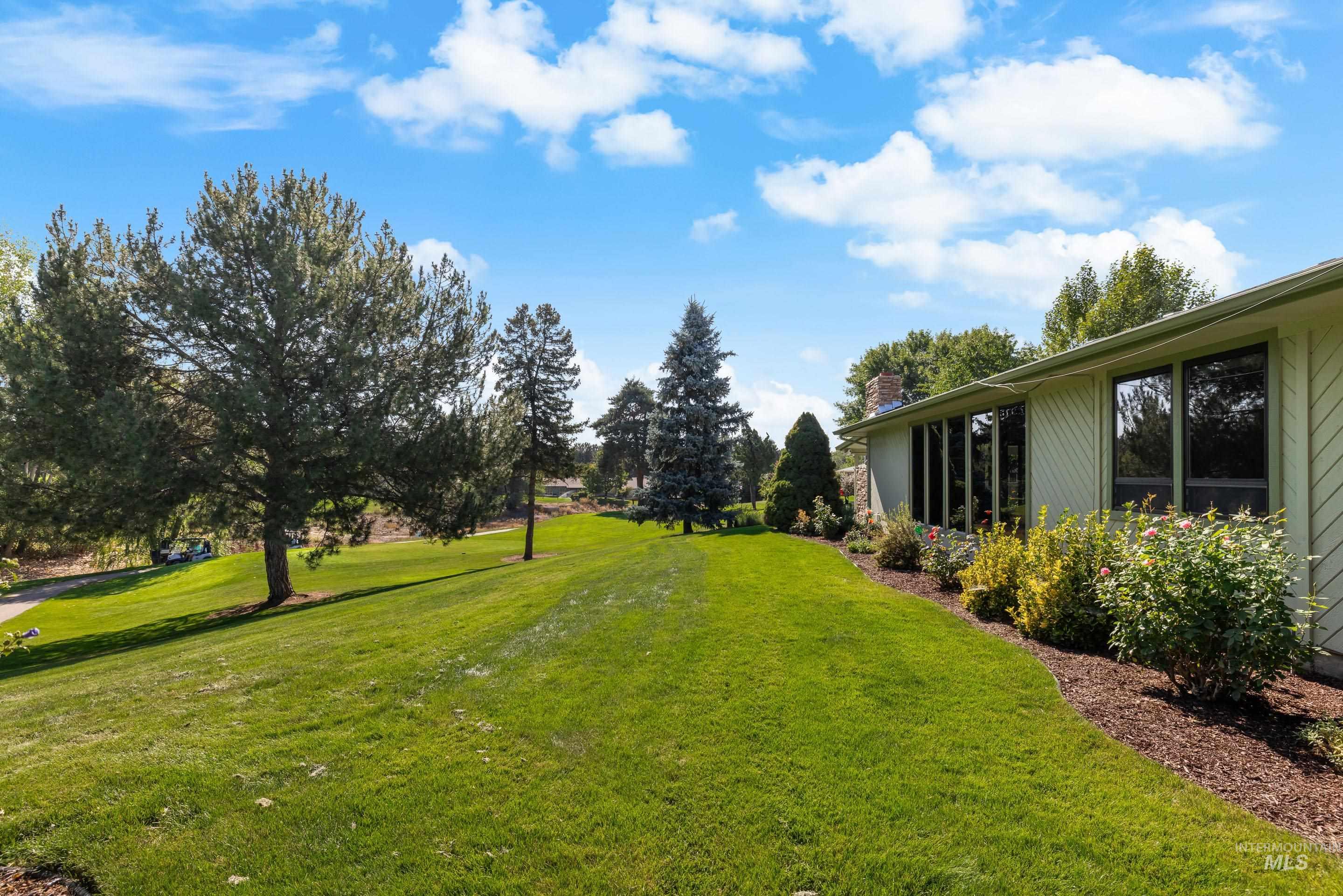 918 N Eagle Hills Way, Eagle, Idaho 83616-5214, 4 Bedrooms, 2 Bathrooms, Residential For Sale, Price $625,000,MLS 98973229