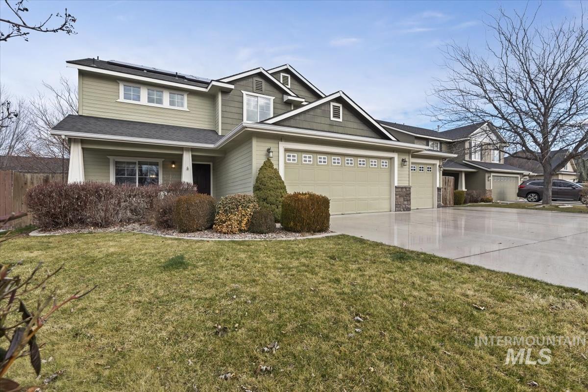334 E Santiago Dr, Meridian, Idaho 83646, 4 Bedrooms, 2.5 Bathrooms, Residential For Sale, Price $537,499,MLS 98973230