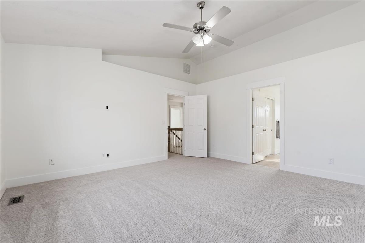 334 E Santiago Dr, Meridian, Idaho 83646, 4 Bedrooms, 2.5 Bathrooms, Residential For Sale, Price $537,499,MLS 98973230