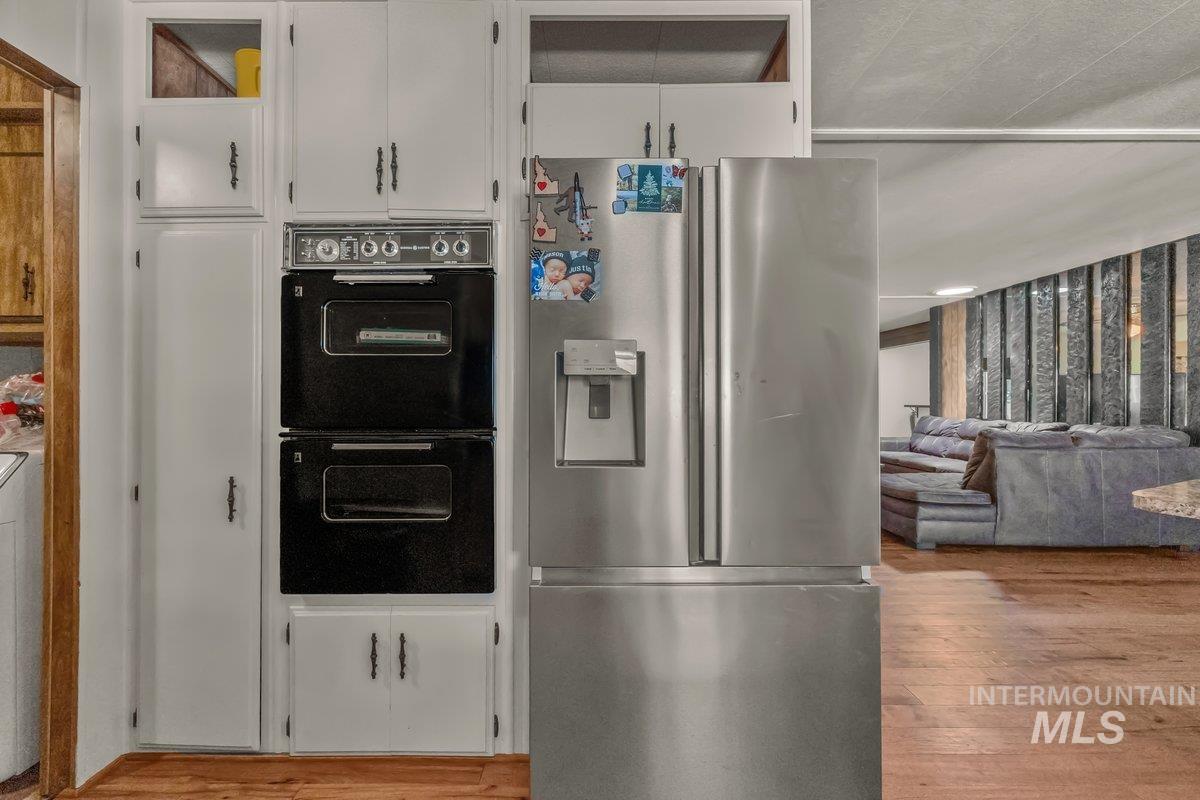 700 E Fairview, Meridian, Idaho 83642, 3 Bedrooms, 2 Bathrooms, Residential For Sale, Price $164,900,MLS 98973231