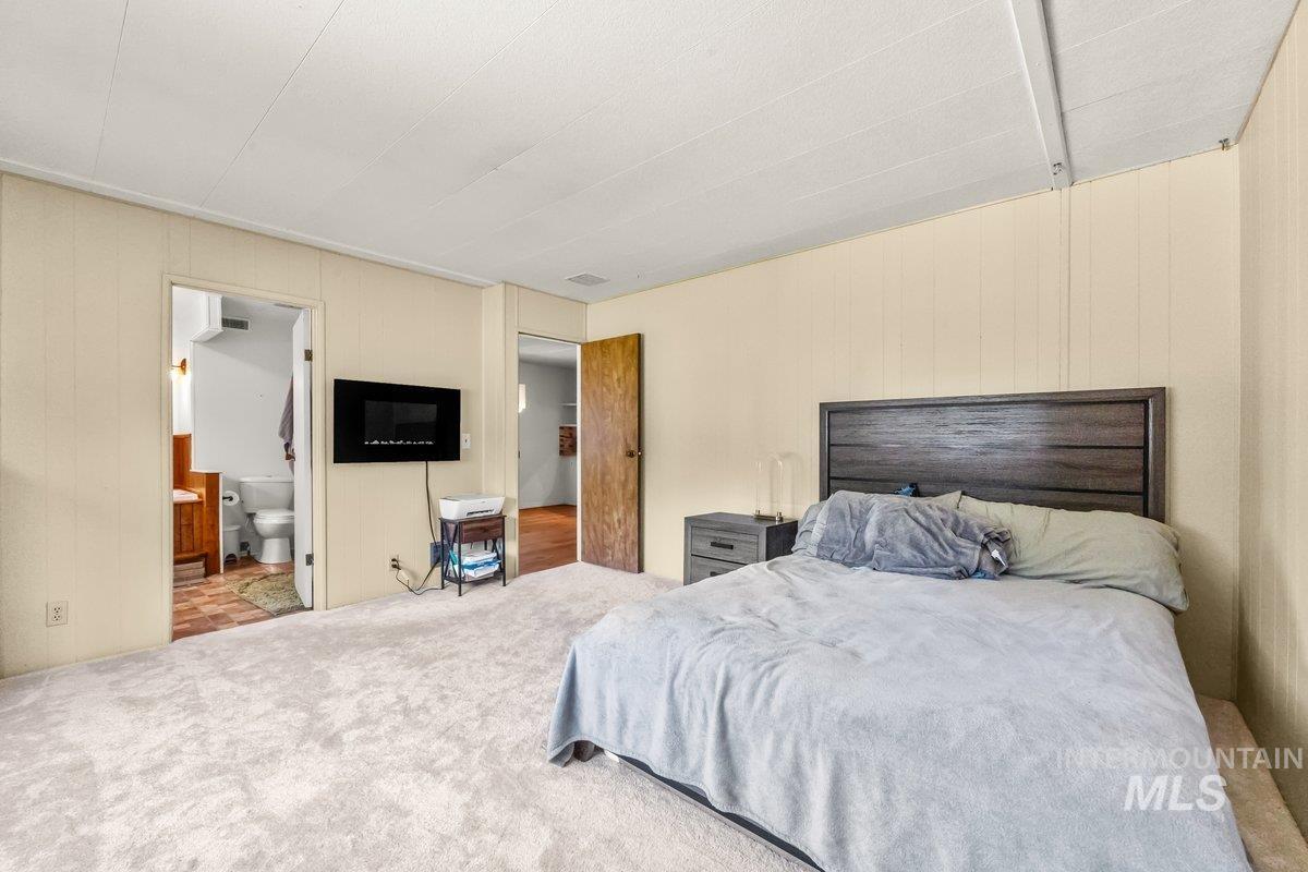 700 E Fairview, Meridian, Idaho 83642, 3 Bedrooms, 2 Bathrooms, Residential For Sale, Price $164,900,MLS 98973231