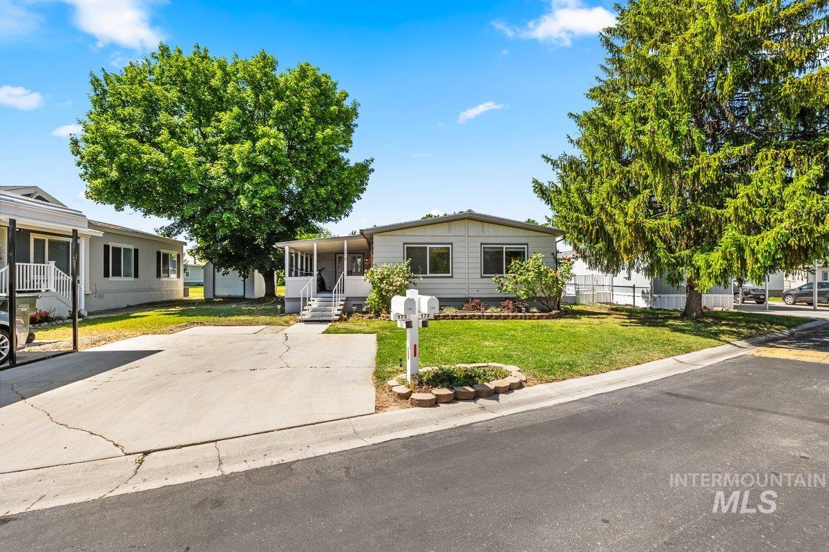 700 E Fairview, Meridian, Idaho 83642, 3 Bedrooms, 2 Bathrooms, Residential For Sale, Price $164,900,MLS 98973231