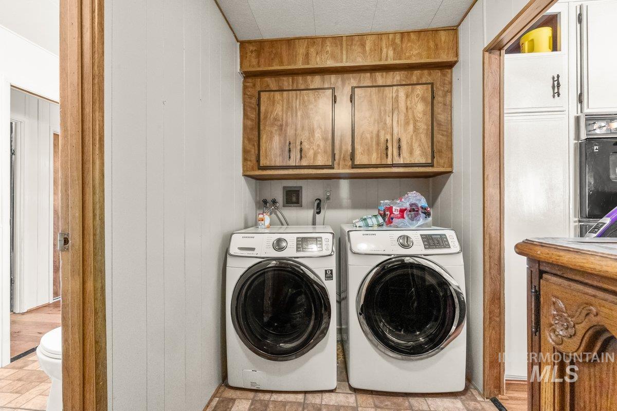 700 E Fairview, Meridian, Idaho 83642, 3 Bedrooms, 2 Bathrooms, Residential For Sale, Price $164,900,MLS 98973231