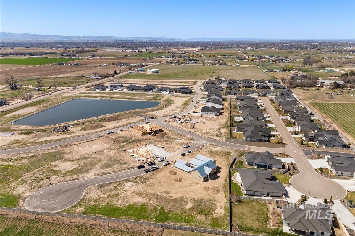 7580 E Midberry Ct., Nampa, Idaho 83687, 3 Bedrooms, 3 Bathrooms, Residential For Sale, Price $1,000,000,MLS 98973234