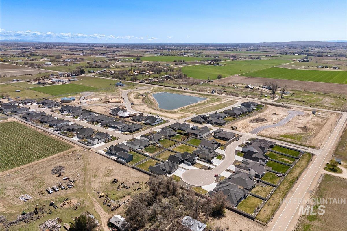 7580 E Midberry Ct., Nampa, Idaho 83687, 3 Bedrooms, 3 Bathrooms, Residential For Sale, Price $1,000,000,MLS 98973234