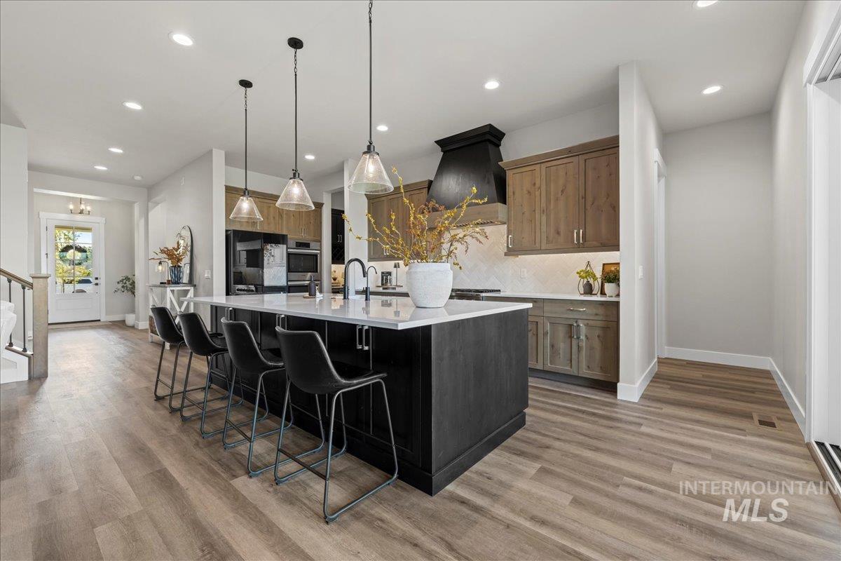 5718 W Polecat Dr., Eagle, Idaho 83616, 4 Bedrooms, 3.5 Bathrooms, Residential For Sale, Price $959,999,MLS 98973236