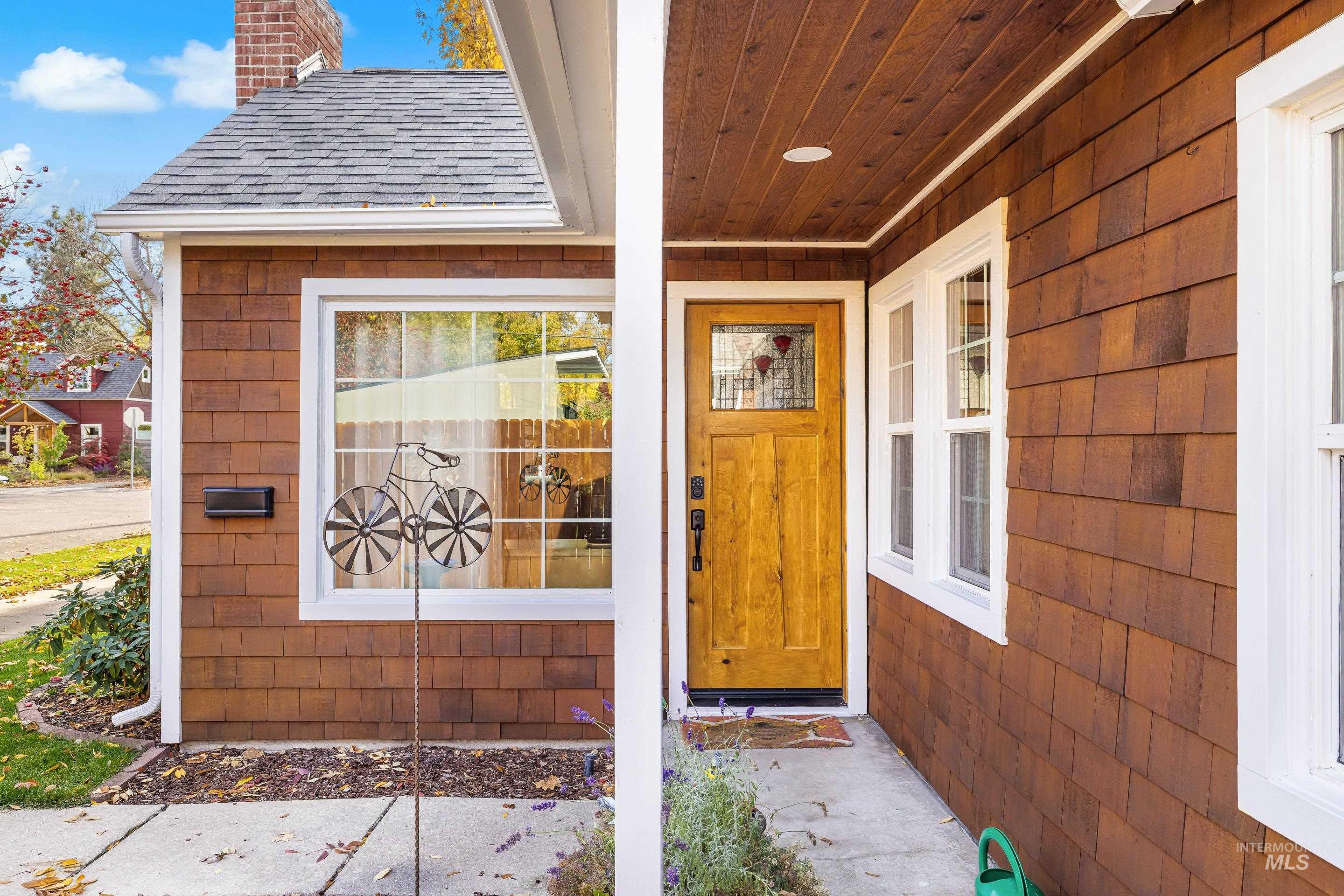 501/503 26th St, Boise, Idaho 83702, 4 Bedrooms, 3 Bathrooms, Residential For Sale, Price $949,900,MLS 98973237