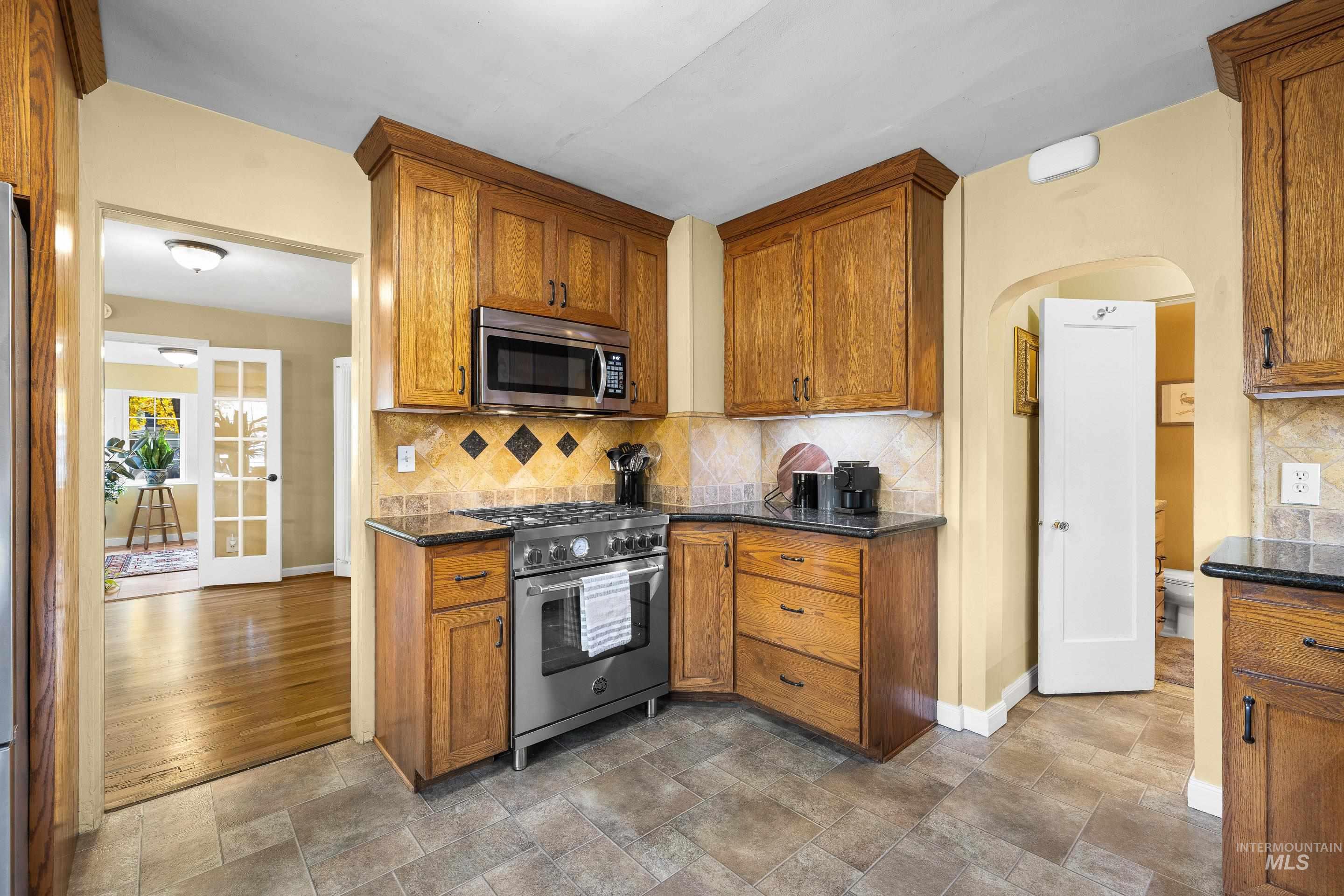 501/503 26th St, Boise, Idaho 83702, 4 Bedrooms, 3 Bathrooms, Residential For Sale, Price $949,900,MLS 98973237