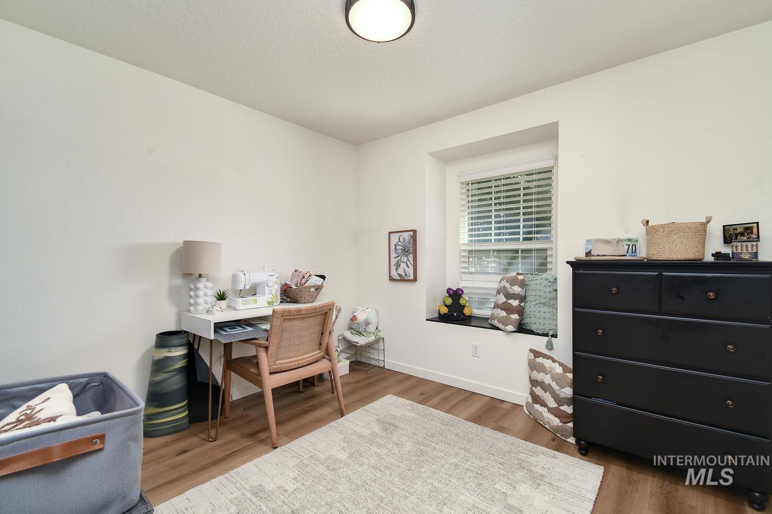 3205 S Malad Dr, Nampa, Idaho 83686, 4 Bedrooms, 2 Bathrooms, Residential For Sale, Price $385,990,MLS 98973241