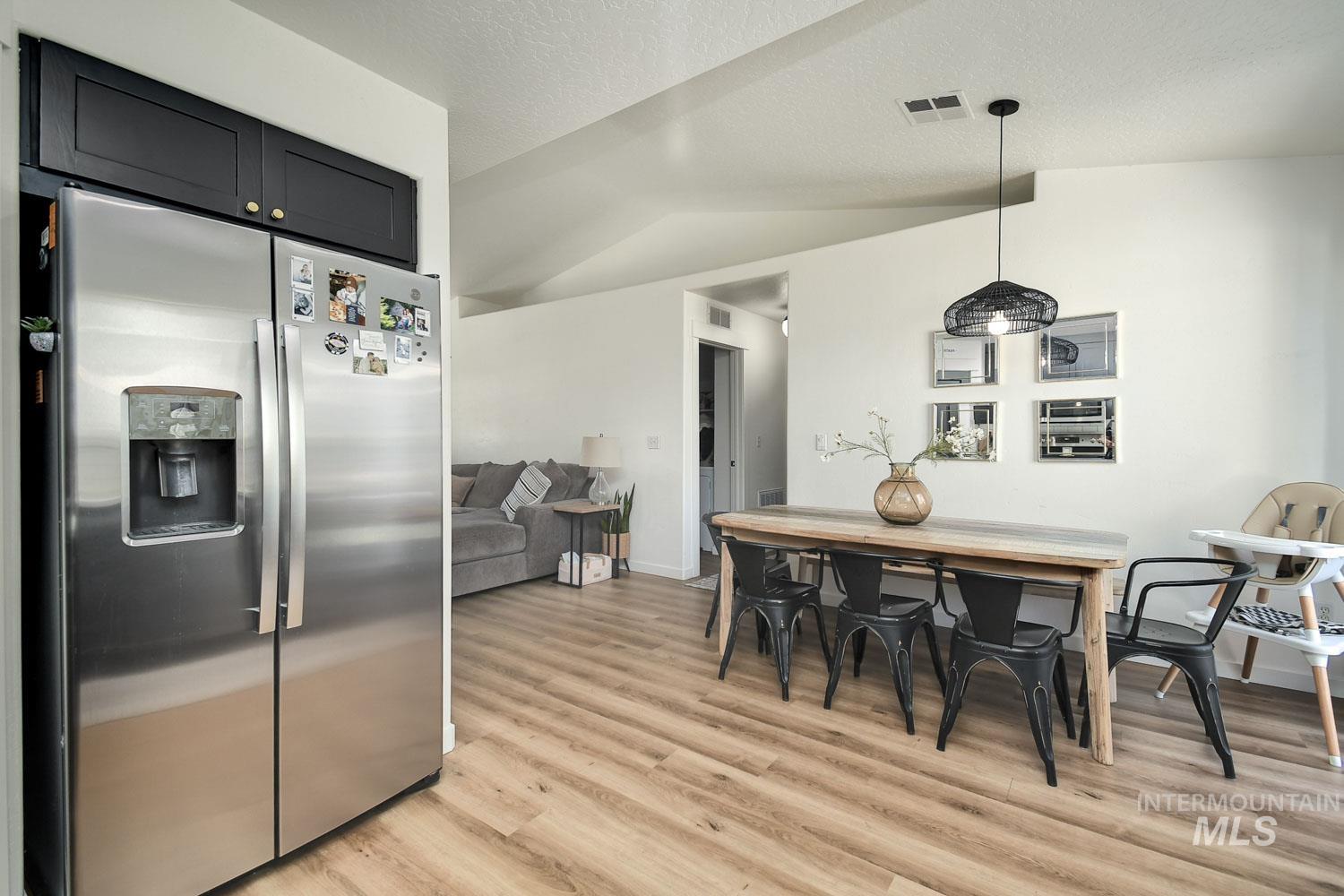 3205 S Malad Dr, Nampa, Idaho 83686, 4 Bedrooms, 2 Bathrooms, Residential For Sale, Price $385,990,MLS 98973241