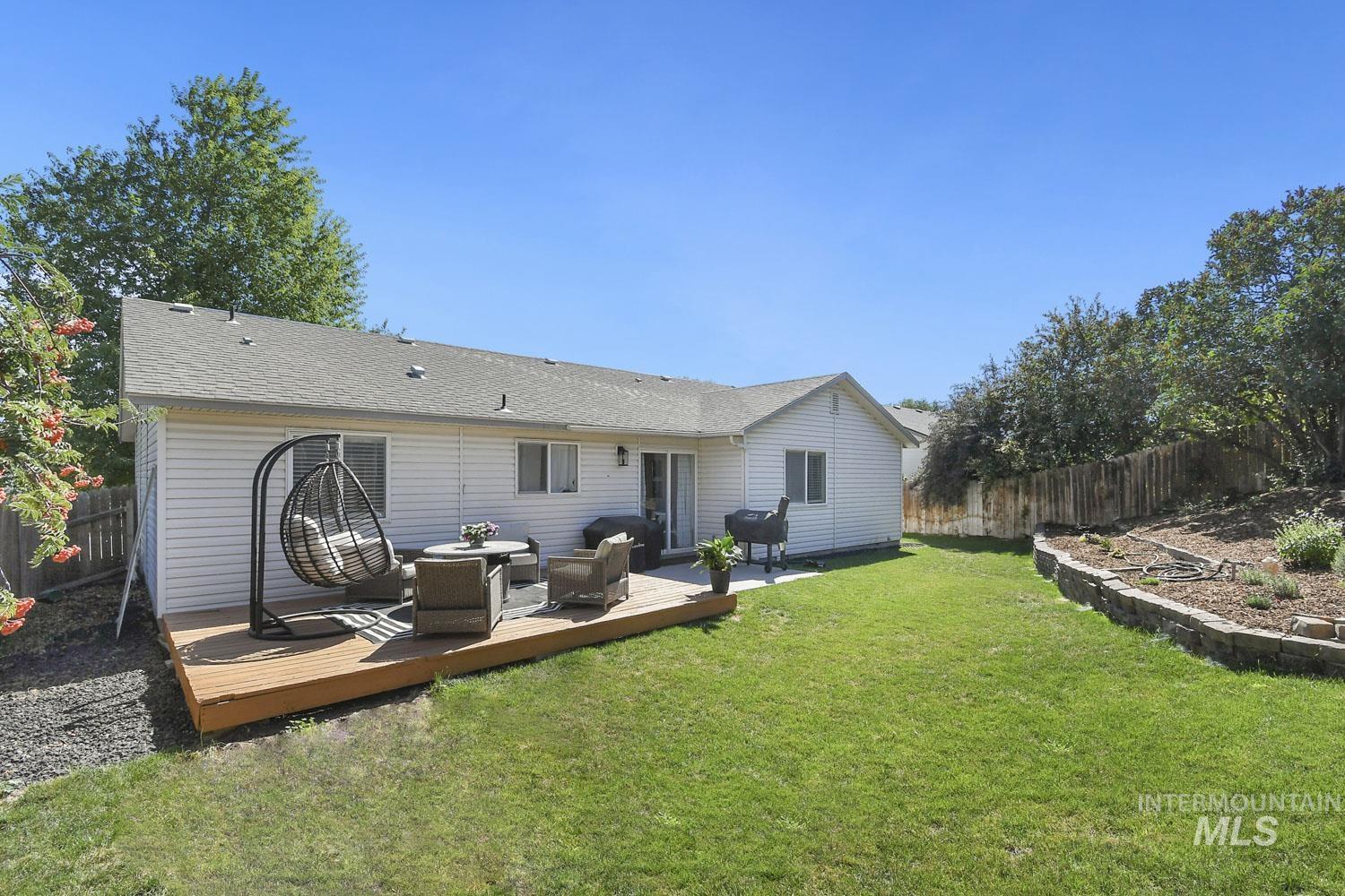 3205 S Malad Dr, Nampa, Idaho 83686, 4 Bedrooms, 2 Bathrooms, Residential For Sale, Price $385,990,MLS 98973241