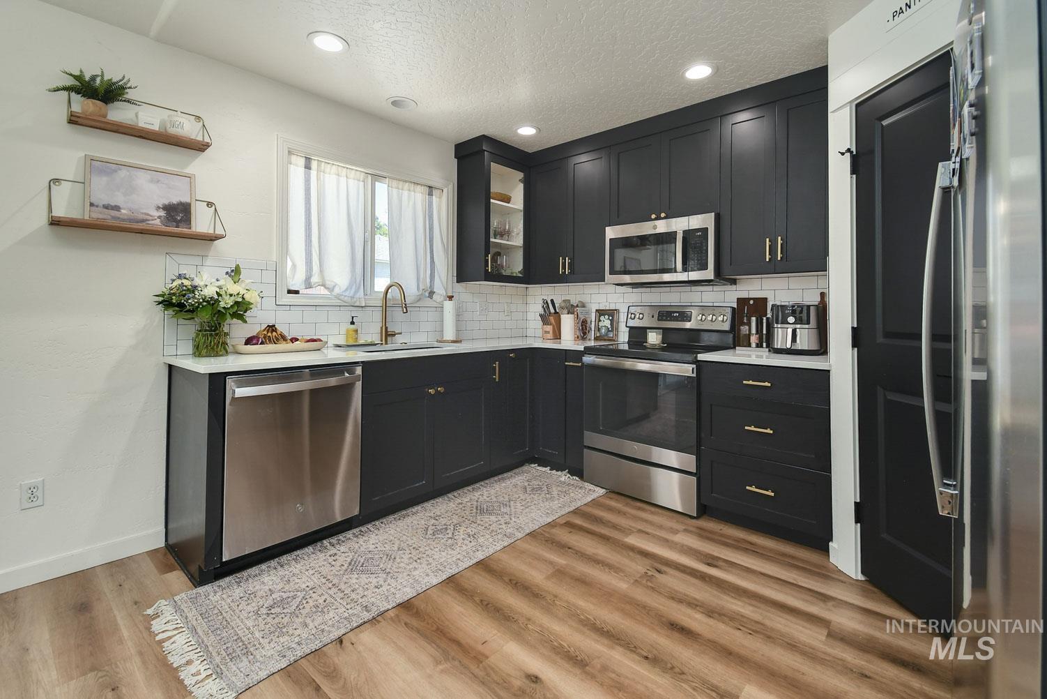 3205 S Malad Dr, Nampa, Idaho 83686, 4 Bedrooms, 2 Bathrooms, Residential For Sale, Price $385,990,MLS 98973241