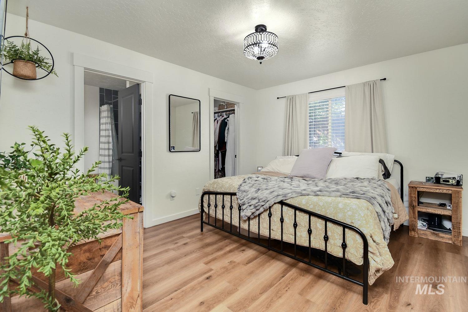 3205 S Malad Dr, Nampa, Idaho 83686, 4 Bedrooms, 2 Bathrooms, Residential For Sale, Price $385,990,MLS 98973241