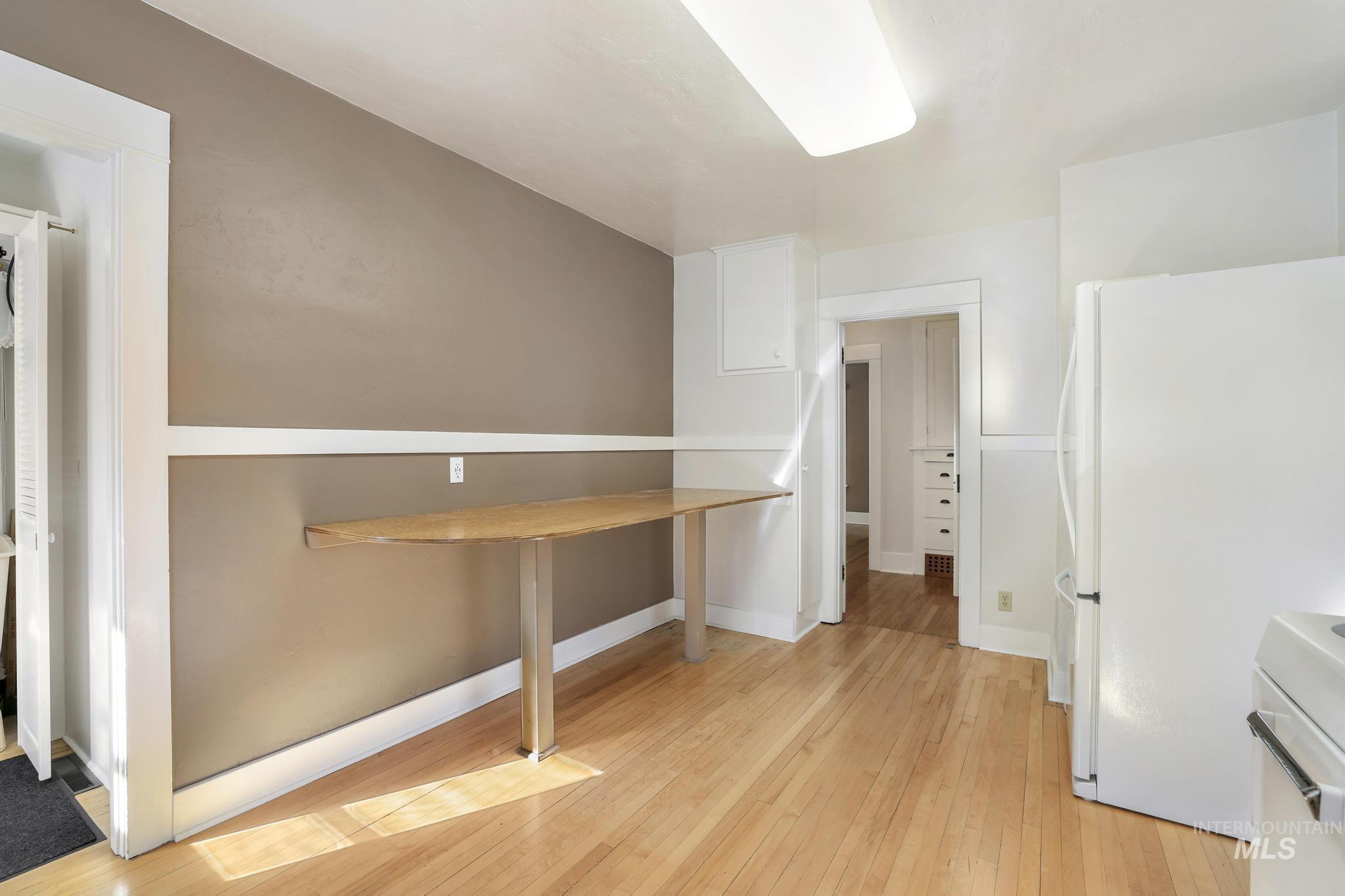 252 6th Ave E, Twin Falls, Idaho 83301, 3 Bedrooms, 2 Bathrooms, Residential For Sale, Price $325,000,MLS 98973244