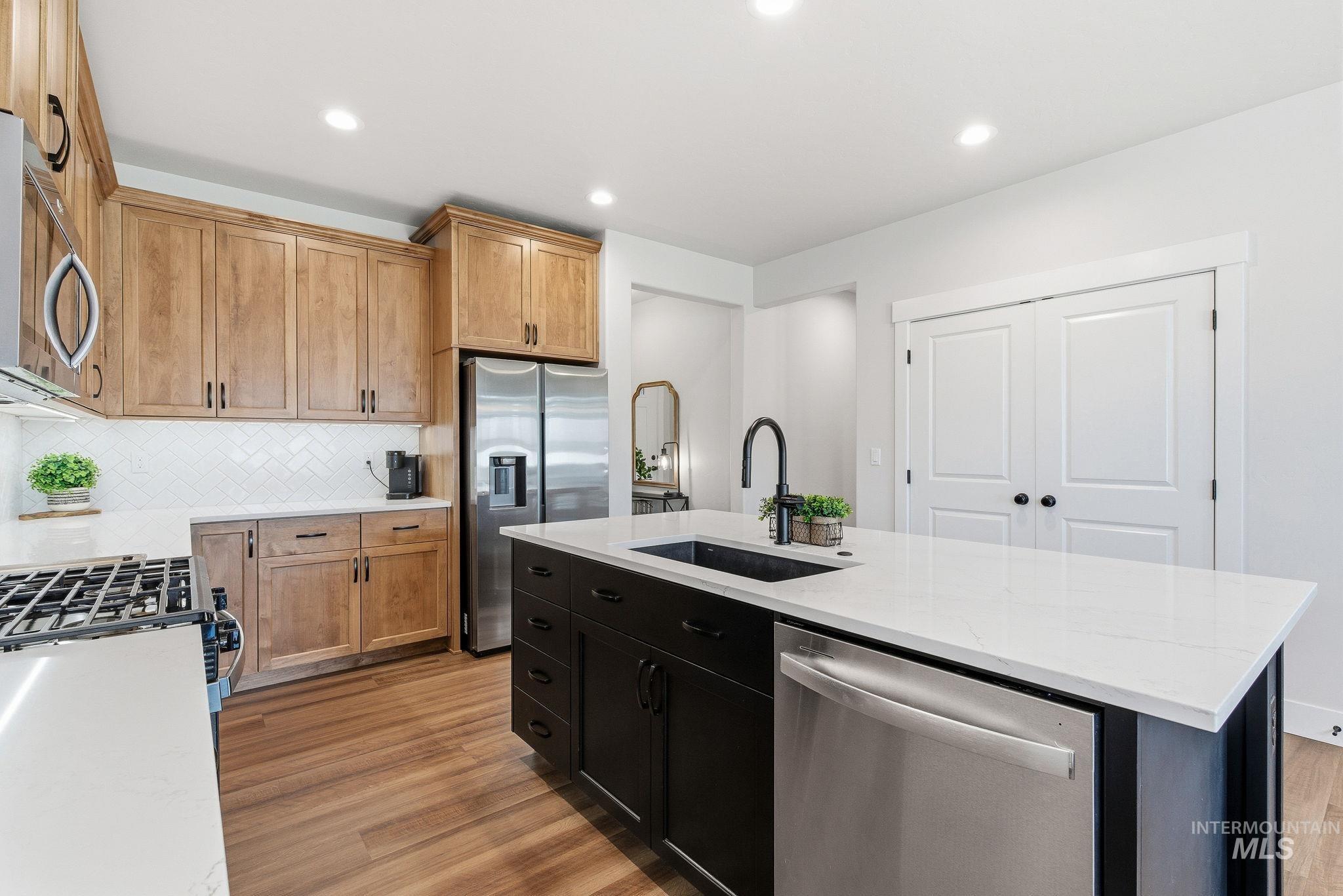 12649 S Averyon Way, Nampa, Idaho 83686, 4 Bedrooms, 2 Bathrooms, Residential For Sale, Price $469,999,MLS 98973245