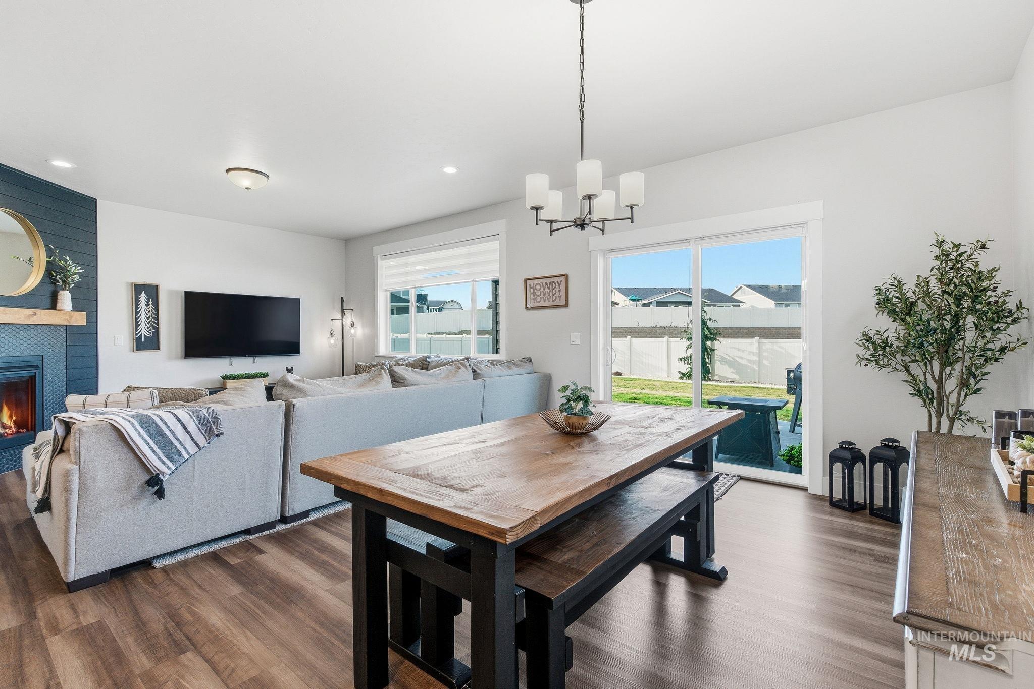 12649 S Averyon Way, Nampa, Idaho 83686, 4 Bedrooms, 2 Bathrooms, Residential For Sale, Price $469,999,MLS 98973245