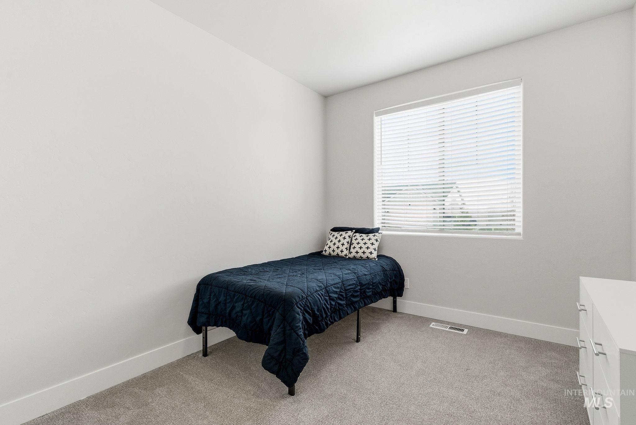 12649 S Averyon Way, Nampa, Idaho 83686, 4 Bedrooms, 2 Bathrooms, Residential For Sale, Price $469,999,MLS 98973245