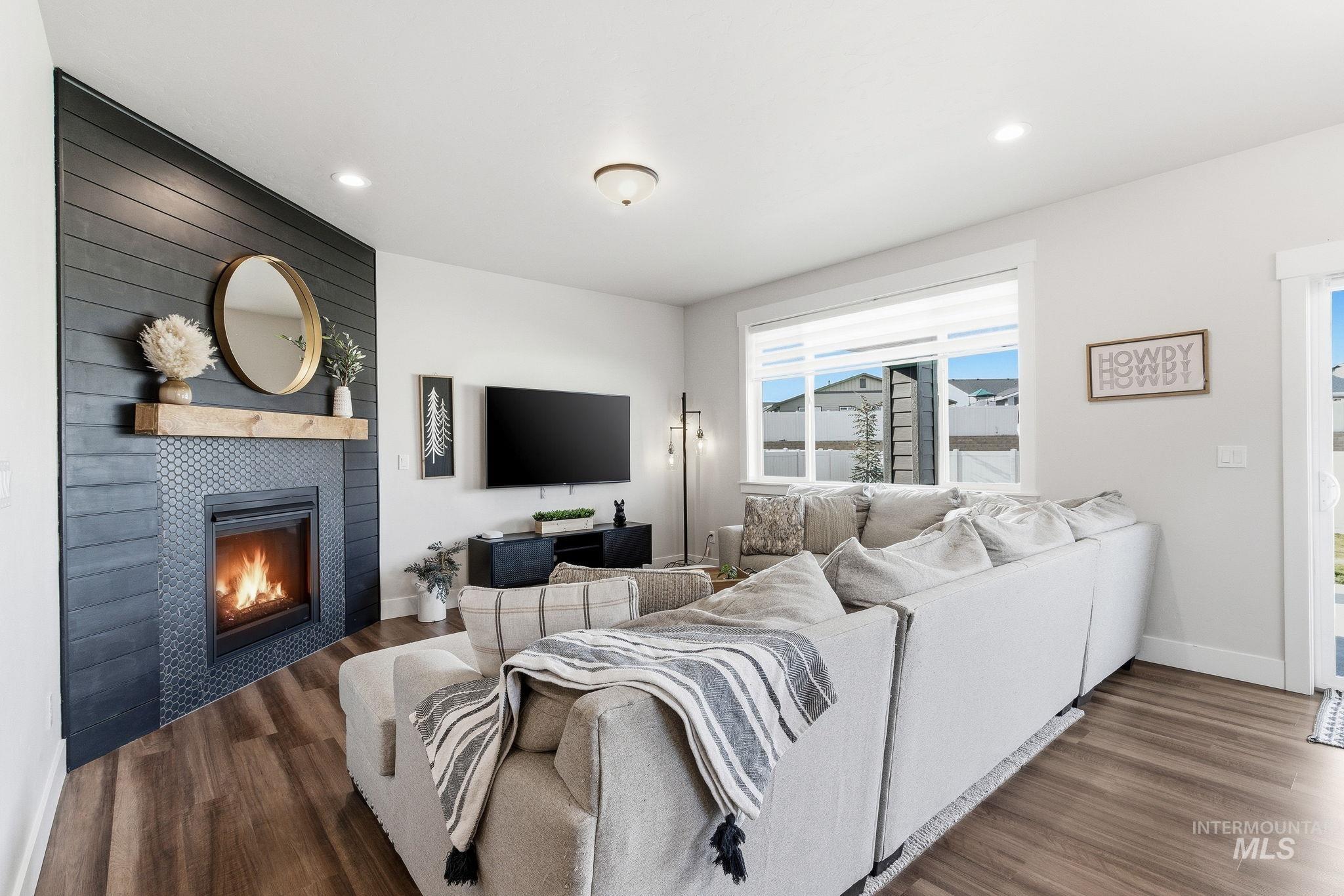 12649 S Averyon Way, Nampa, Idaho 83686, 4 Bedrooms, 2 Bathrooms, Residential For Sale, Price $469,999,MLS 98973245