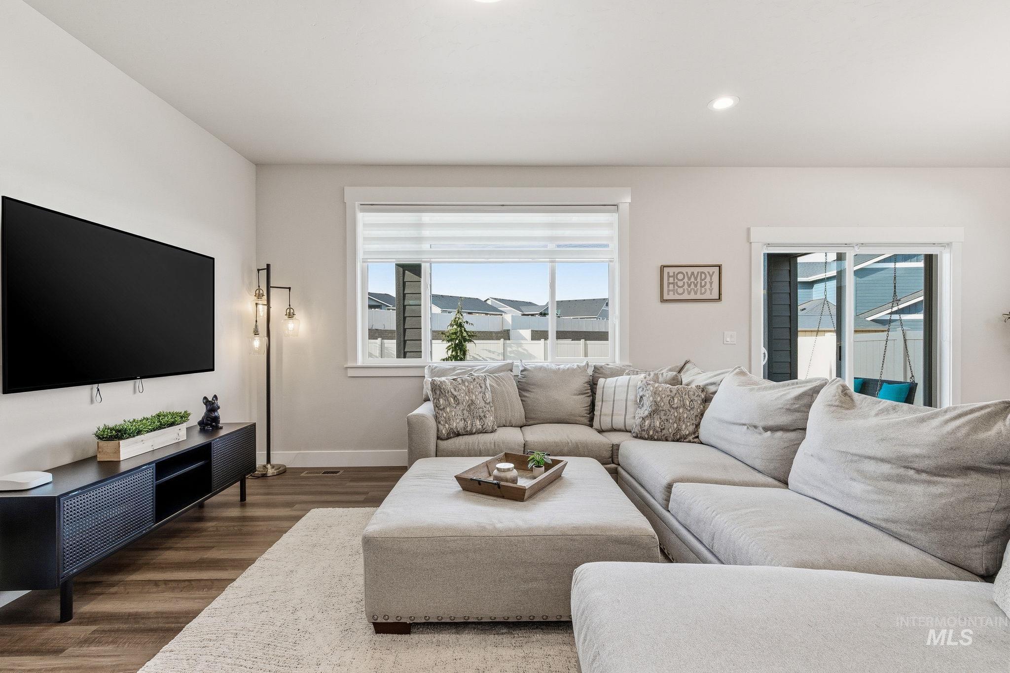 12649 S Averyon Way, Nampa, Idaho 83686, 4 Bedrooms, 2 Bathrooms, Residential For Sale, Price $469,999,MLS 98973245