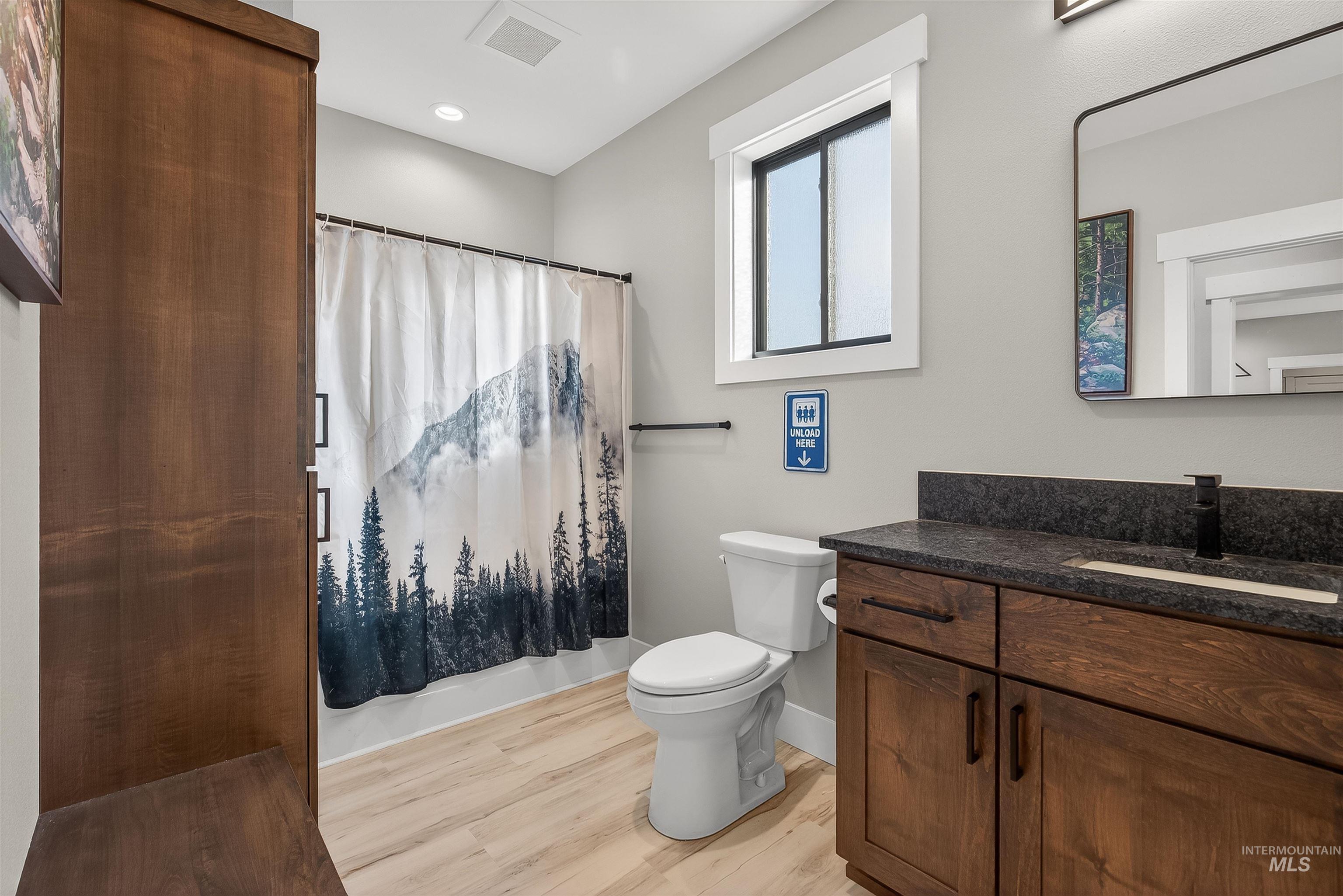 2226 Powers Drive, Lewiston, Idaho 83501, 3 Bedrooms, 2 Bathrooms, Residential For Sale, Price $634,000,MLS 98973246