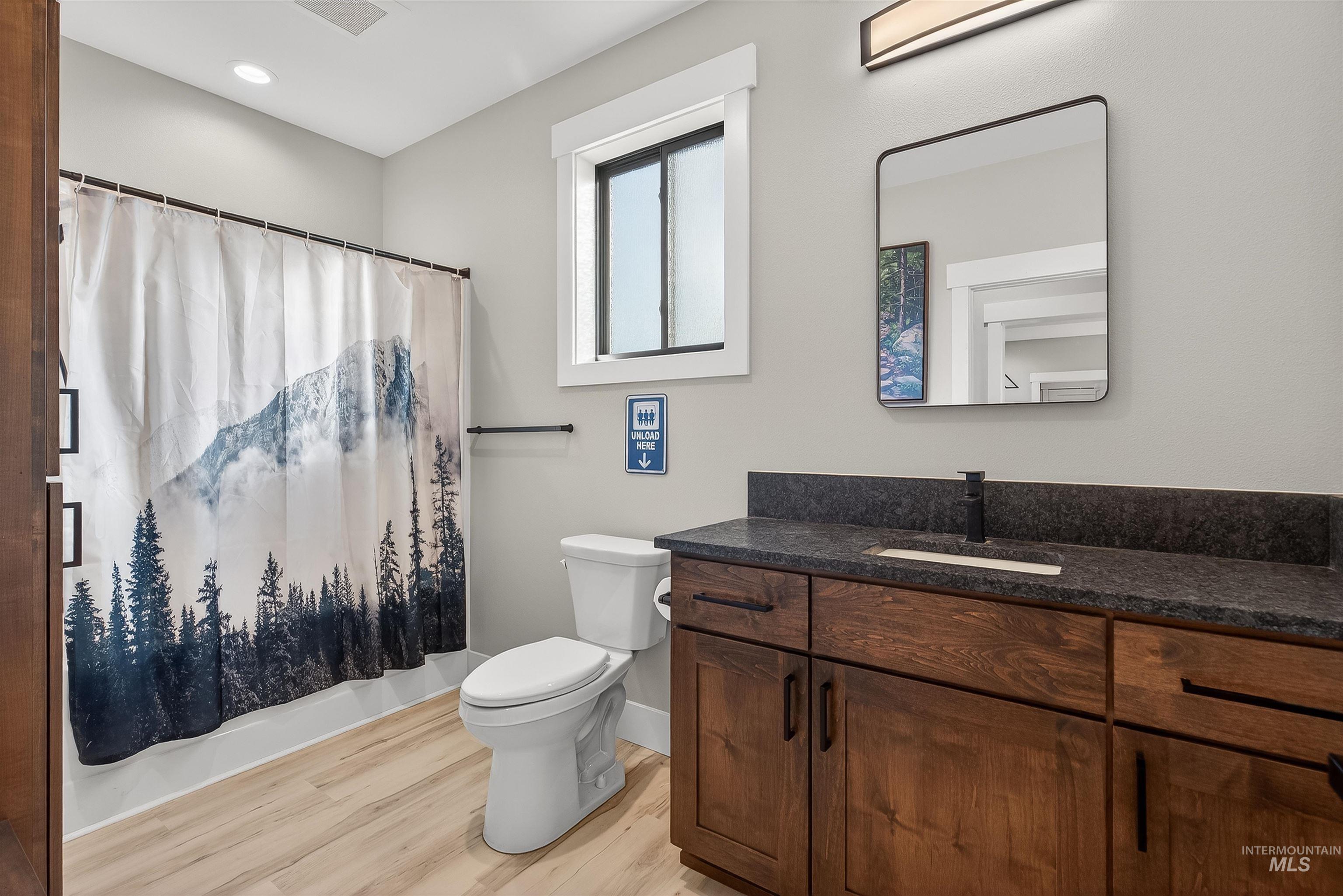 2226 Powers Drive, Lewiston, Idaho 83501, 3 Bedrooms, 2 Bathrooms, Residential For Sale, Price $634,000,MLS 98973246