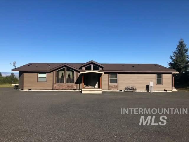 19378 Homestead Loop, Lewiston, Idaho 83501, 3 Bedrooms, 2 Bathrooms, Residential For Sale, Price $785,000, 98973247