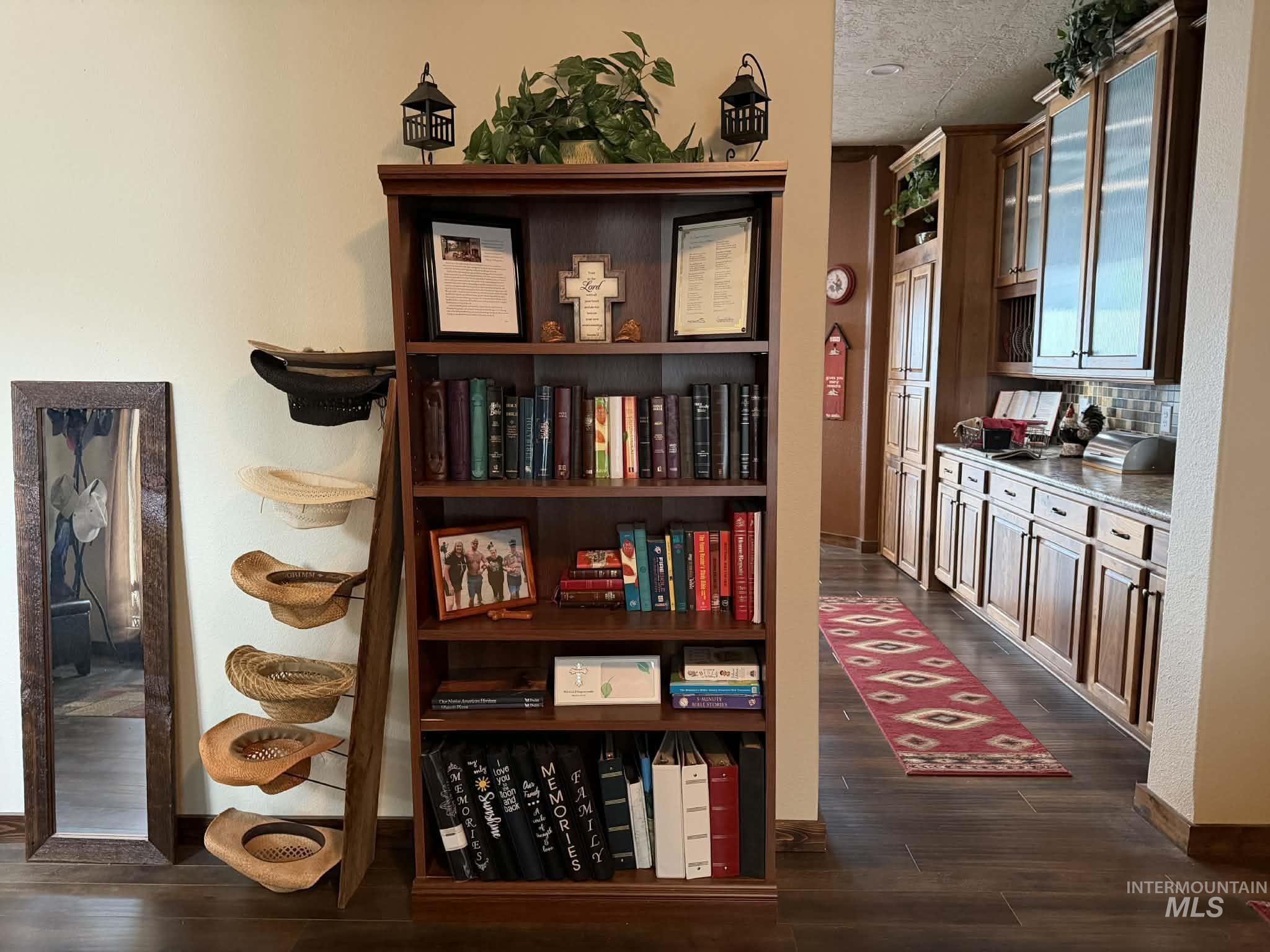 19378 Homestead Loop, Lewiston, Idaho 83501, 3 Bedrooms, 2 Bathrooms, Residential For Sale, Price $785,000, 98973247