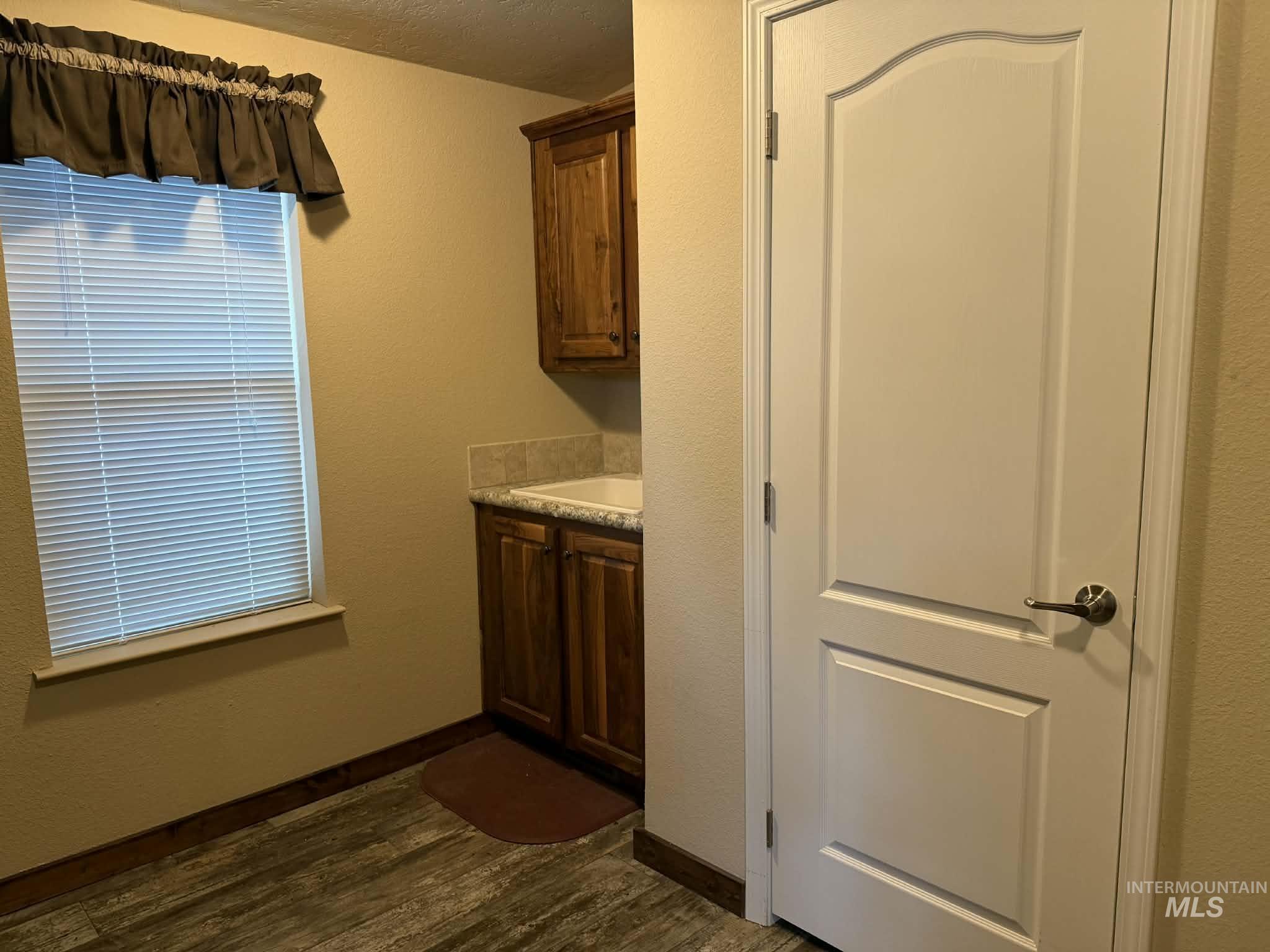 19378 Homestead Loop, Lewiston, Idaho 83501, 3 Bedrooms, 2 Bathrooms, Residential For Sale, Price $785,000,MLS 98973247