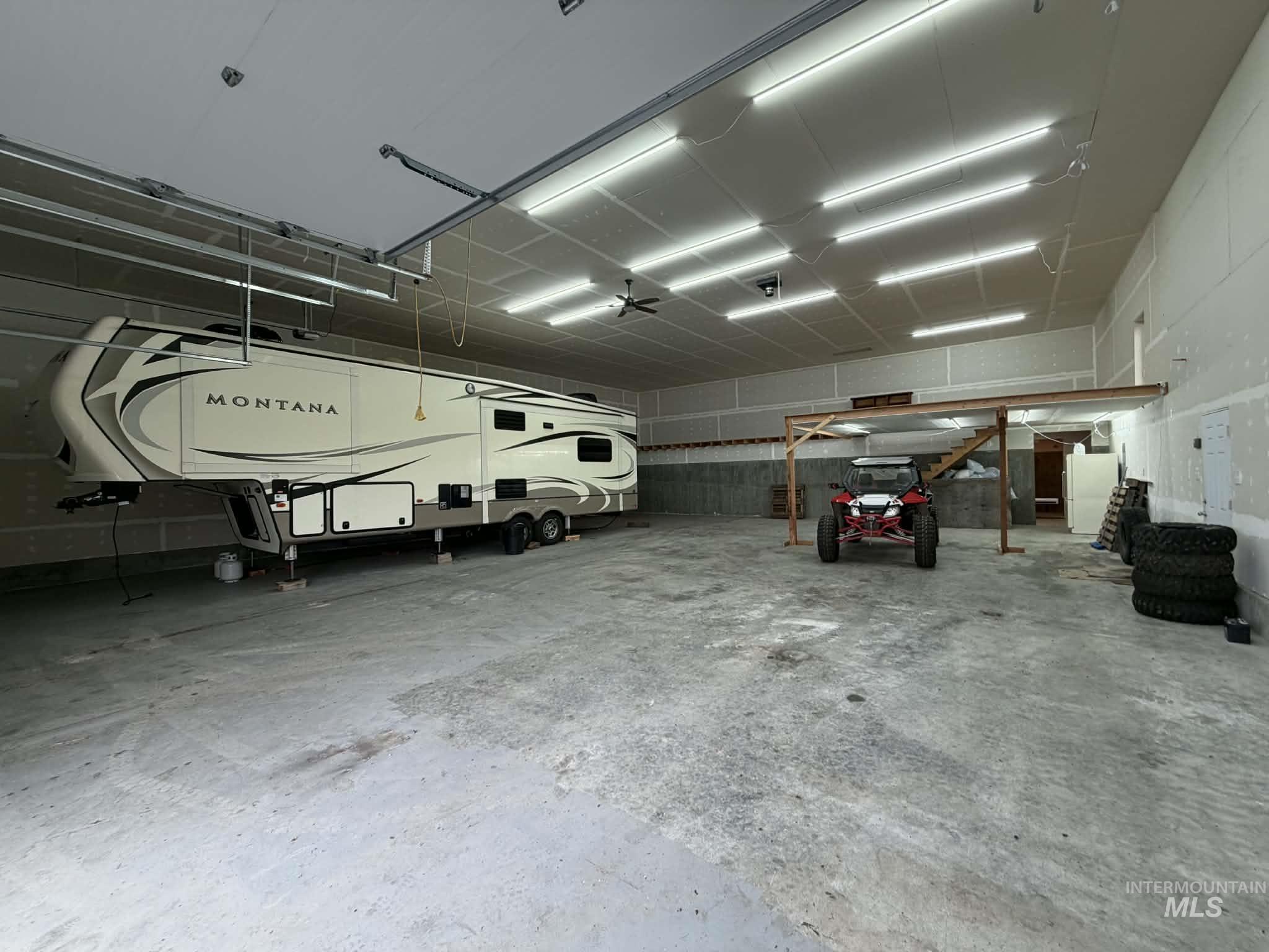 19378 Homestead Loop, Lewiston, Idaho 83501, 3 Bedrooms, 2 Bathrooms, Residential For Sale, Price $785,000, 98973247