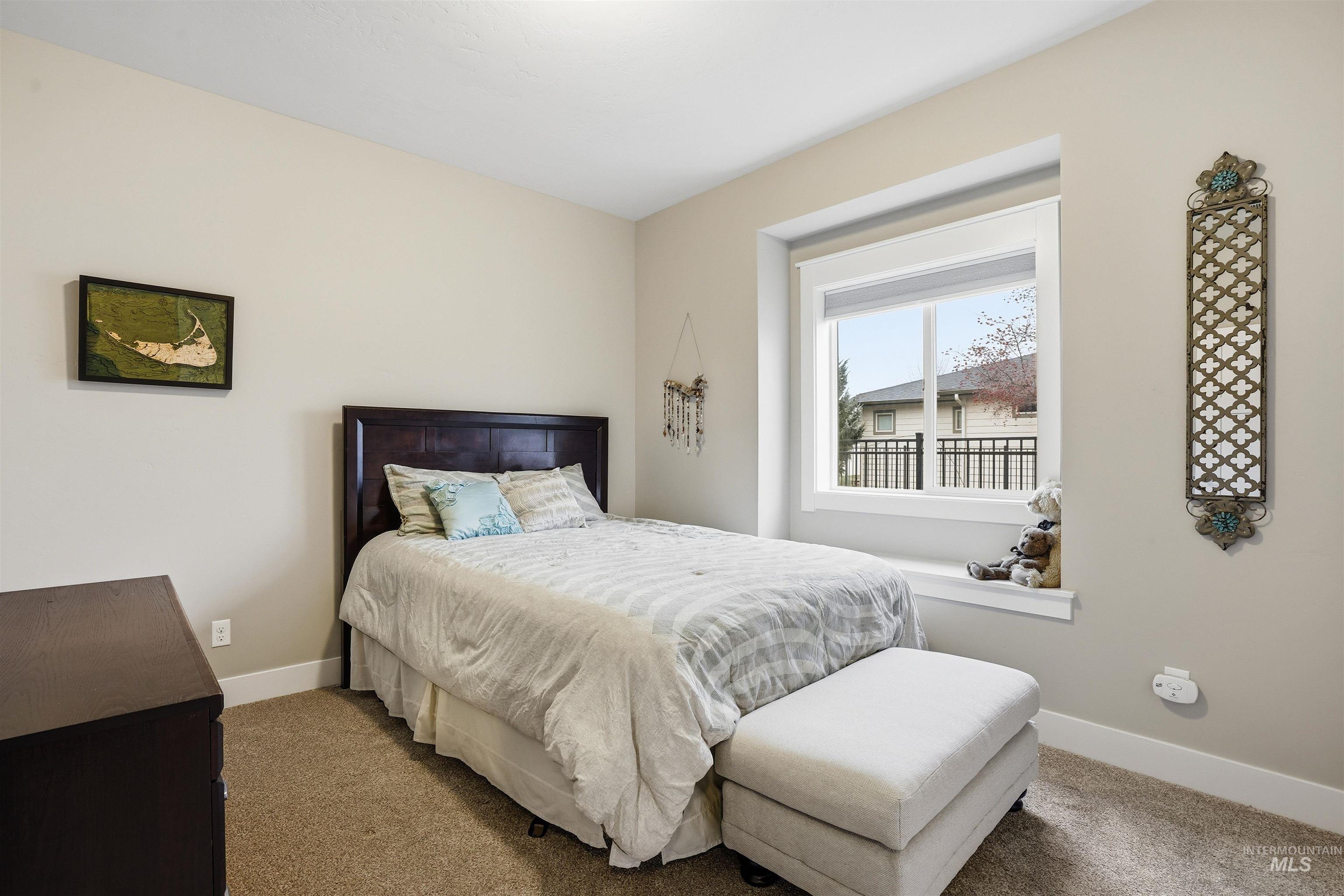 3234 S Wallberg Ave, Eagle, Idaho 83616, 3 Bedrooms, 2 Bathrooms, Residential For Sale, Price $614,900,MLS 98973248