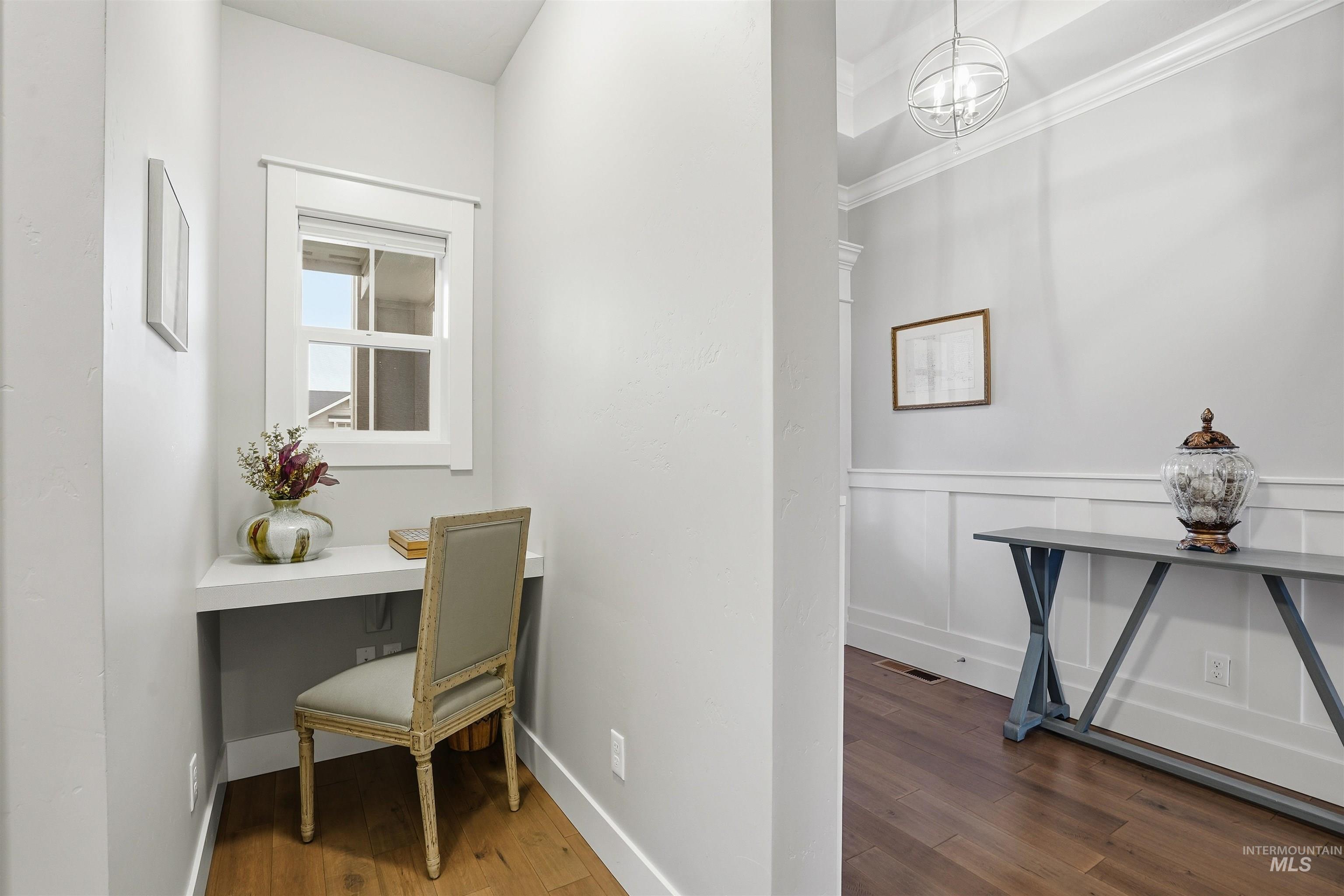 3234 S Wallberg Ave, Eagle, Idaho 83616, 3 Bedrooms, 2 Bathrooms, Residential For Sale, Price $614,900,MLS 98973248