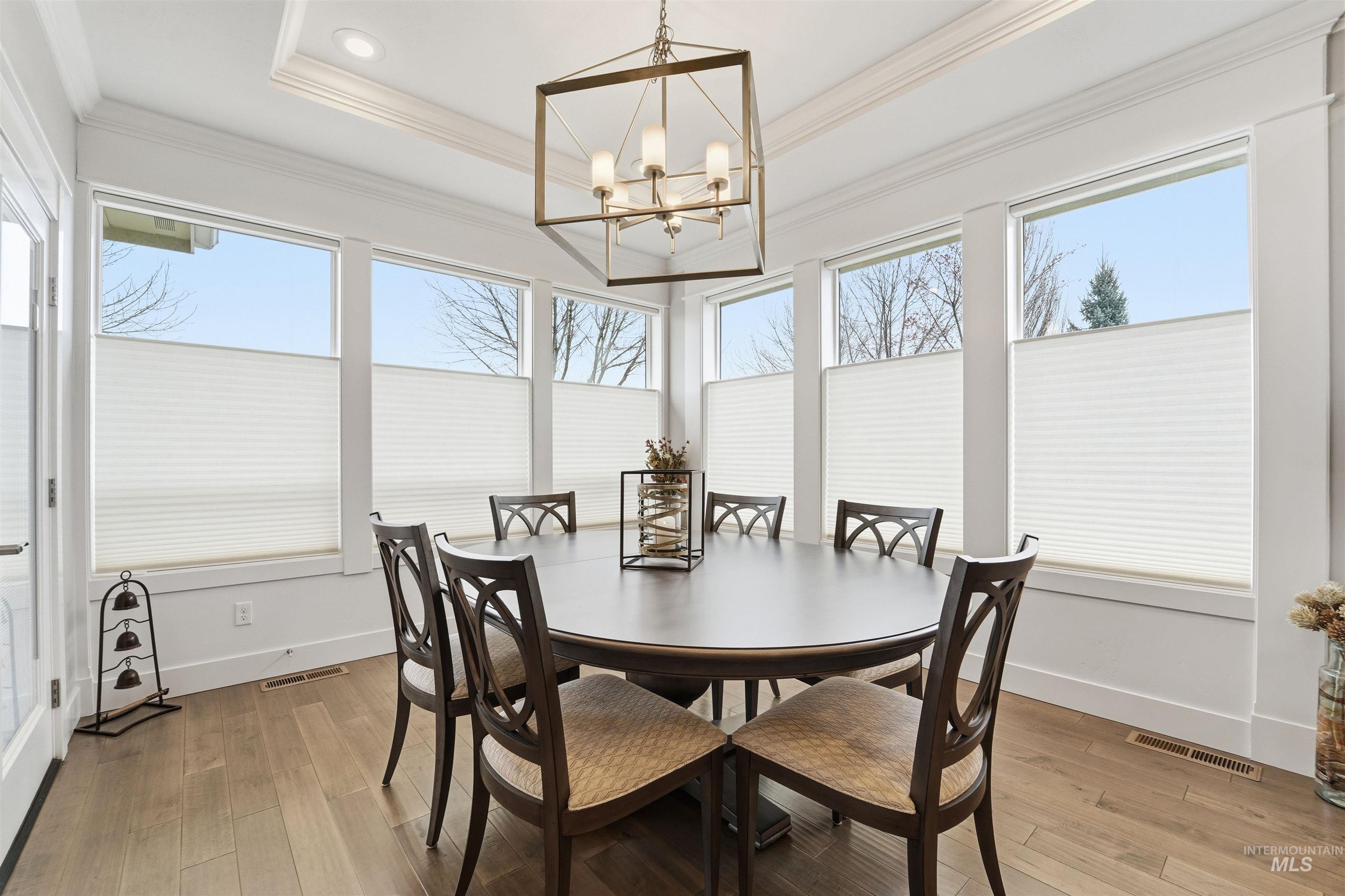 3234 S Wallberg Ave, Eagle, Idaho 83616, 3 Bedrooms, 2 Bathrooms, Residential For Sale, Price $614,900,MLS 98973248