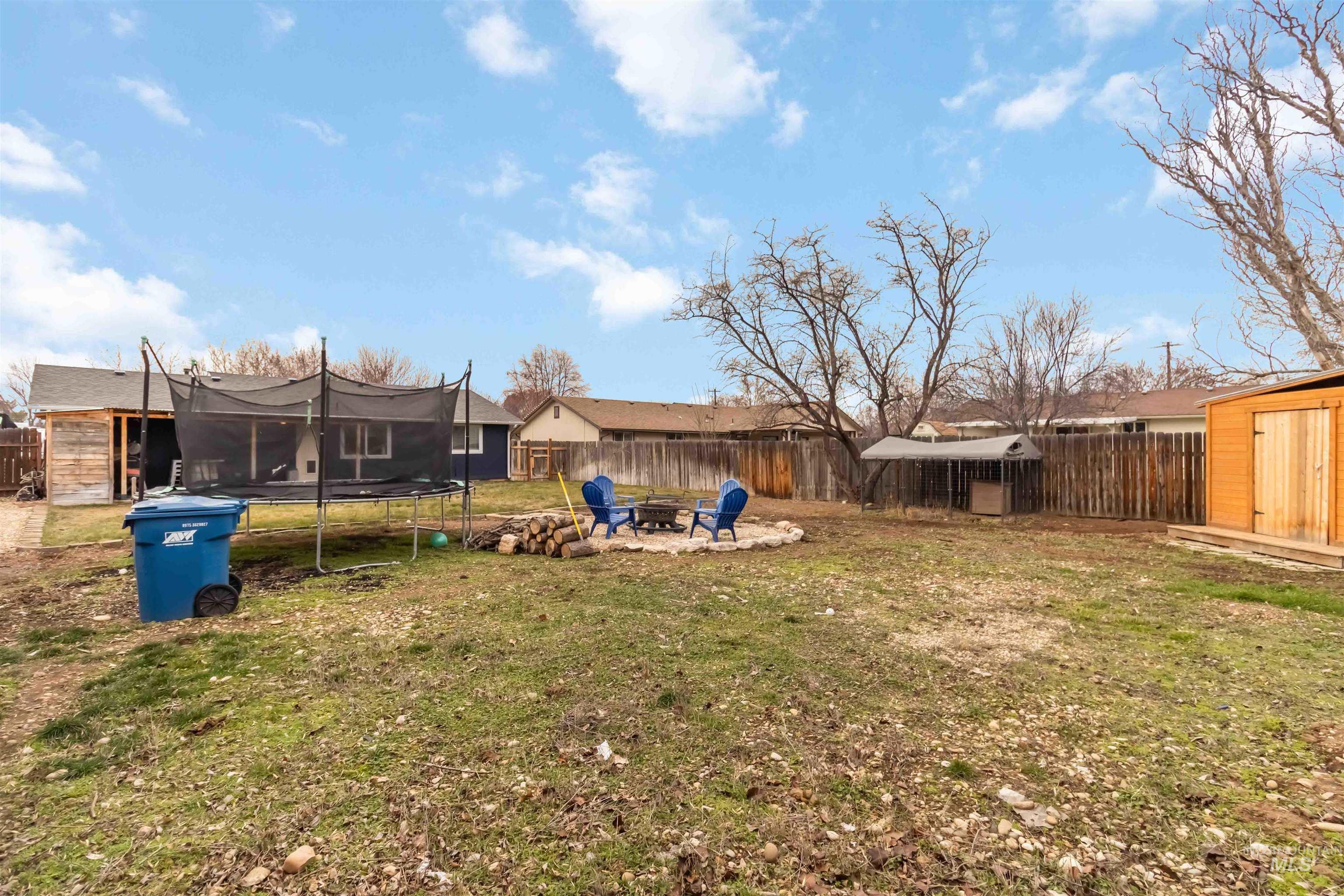 2554 N Hampton Ave, Boise, Idaho 83704-6765, 2 Bedrooms, 1 Bathroom, Residential For Sale, Price $372,900,MLS 98973249