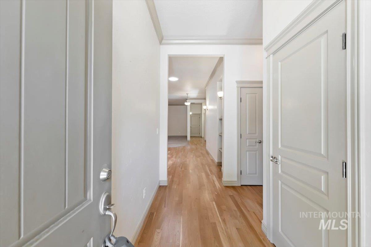 1791 Horse Creek Ct., Meridian, Idaho 83642, 3 Bedrooms, 2 Bathrooms, Residential For Sale, Price $449,000, 98973250