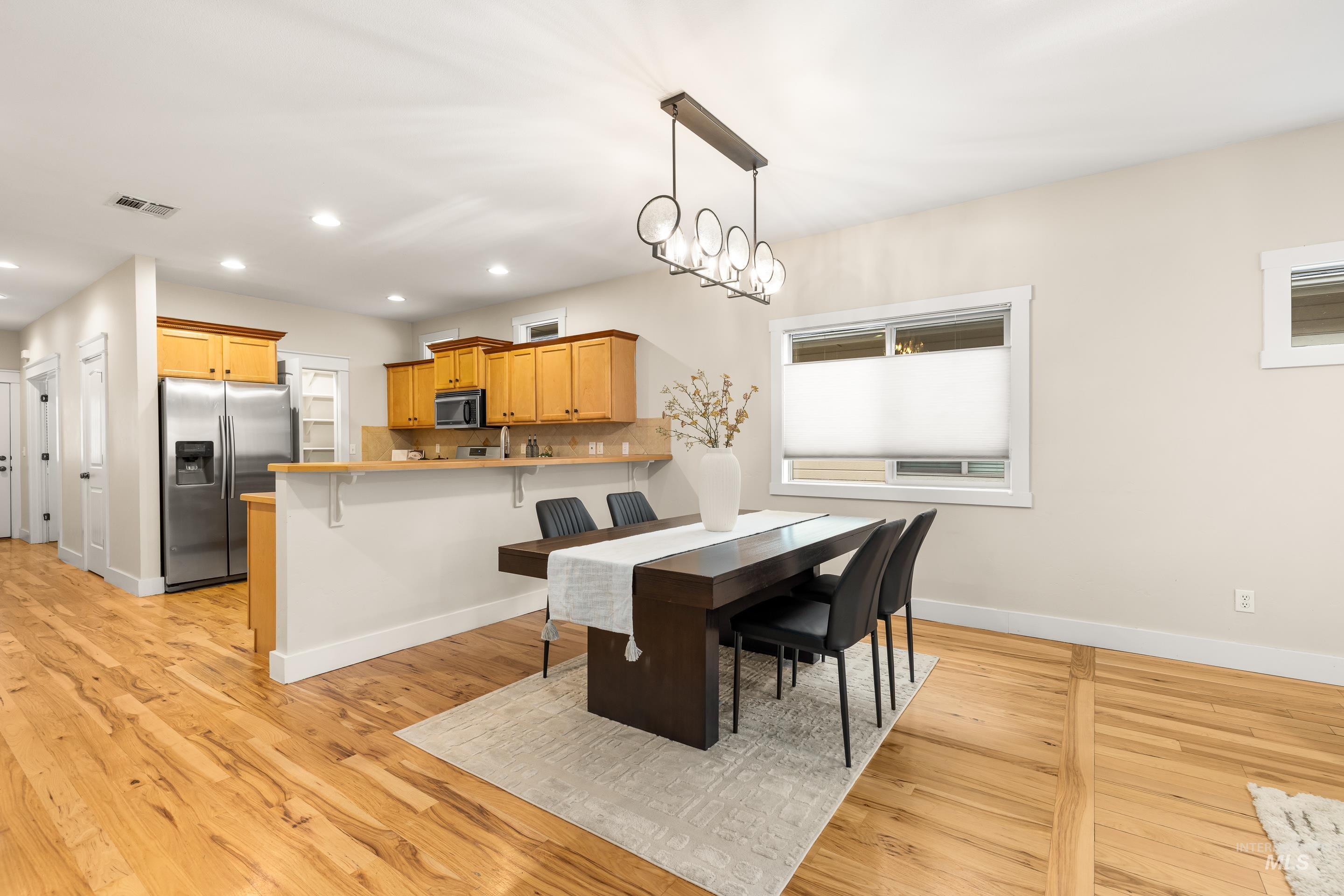 4730 N Hacienda Ave, Boise, Idaho 83703, 3 Bedrooms, 2 Bathrooms, Residential For Sale, Price $465,000,MLS 98973252