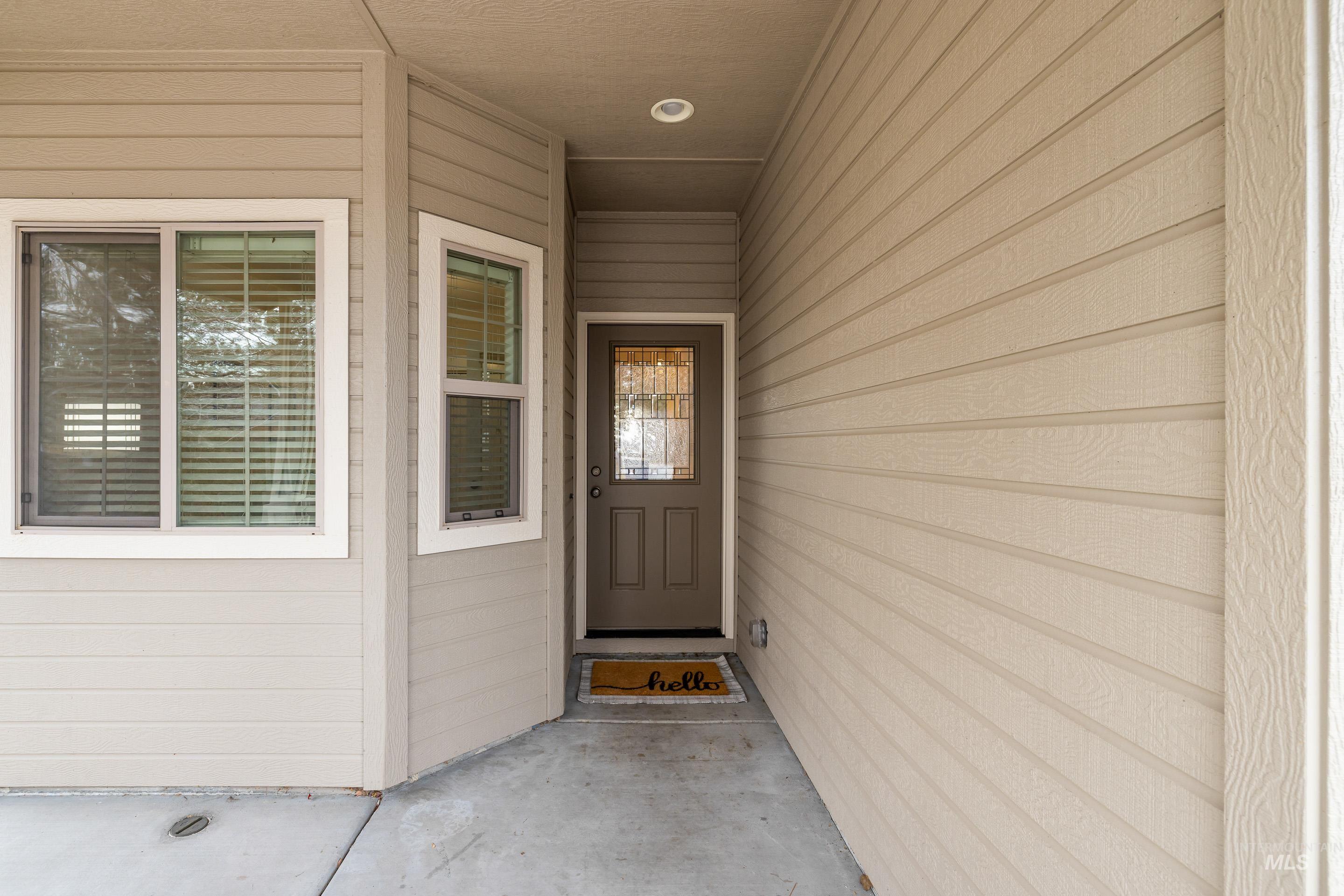 4730 N Hacienda Ave, Boise, Idaho 83703, 3 Bedrooms, 2 Bathrooms, Residential For Sale, Price $465,000,MLS 98973252