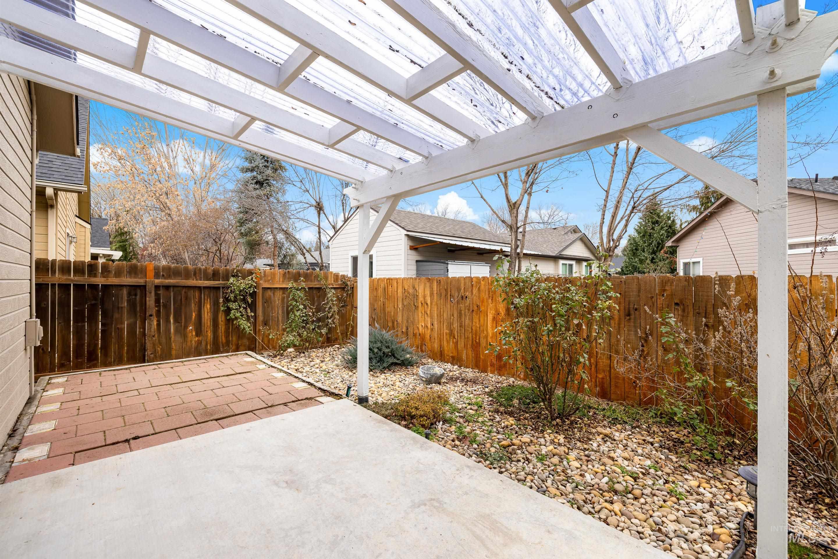 4730 N Hacienda Ave, Boise, Idaho 83703, 3 Bedrooms, 2 Bathrooms, Residential For Sale, Price $465,000,MLS 98973252