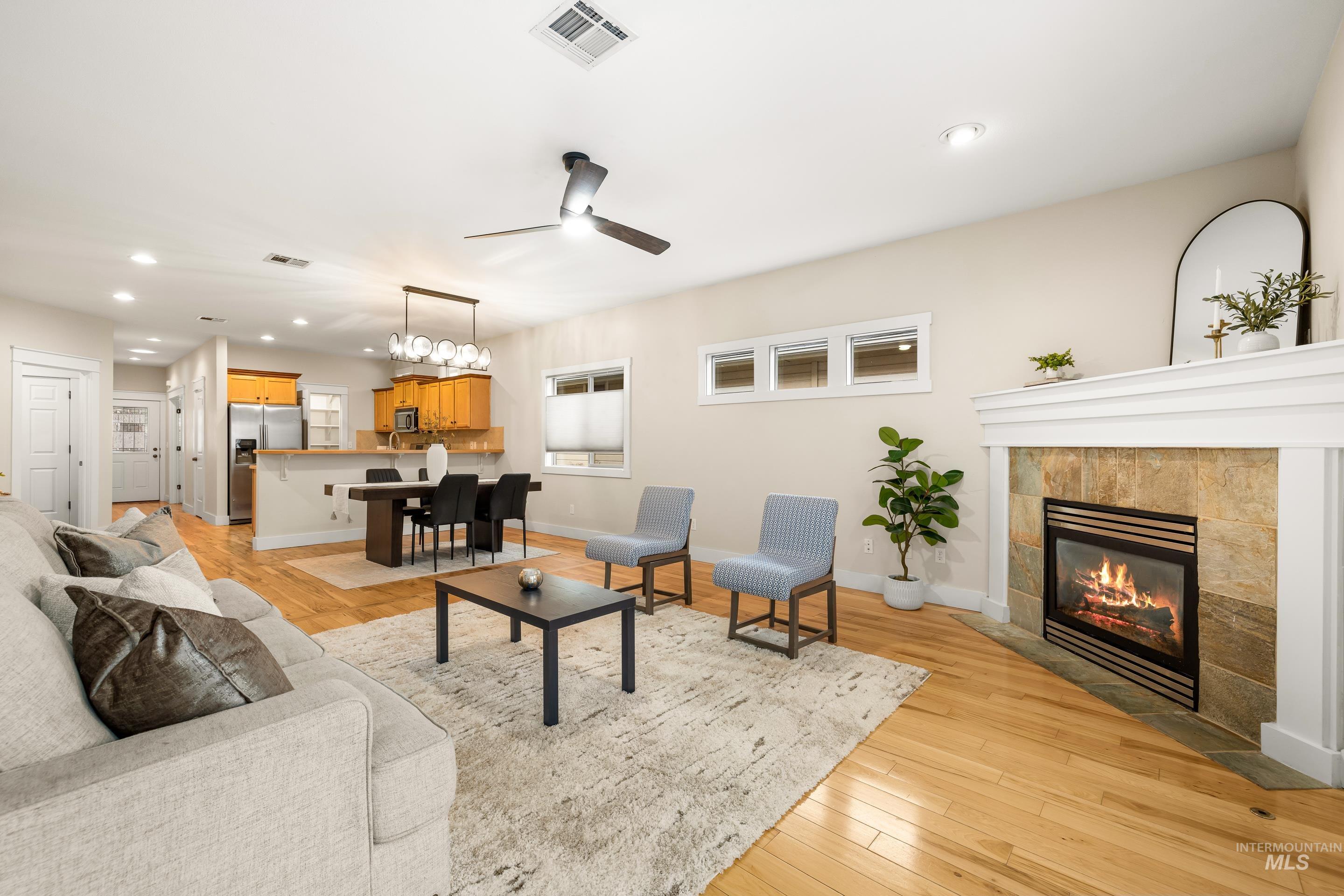 4730 N Hacienda Ave, Boise, Idaho 83703, 3 Bedrooms, 2 Bathrooms, Residential For Sale, Price $465,000,MLS 98973252