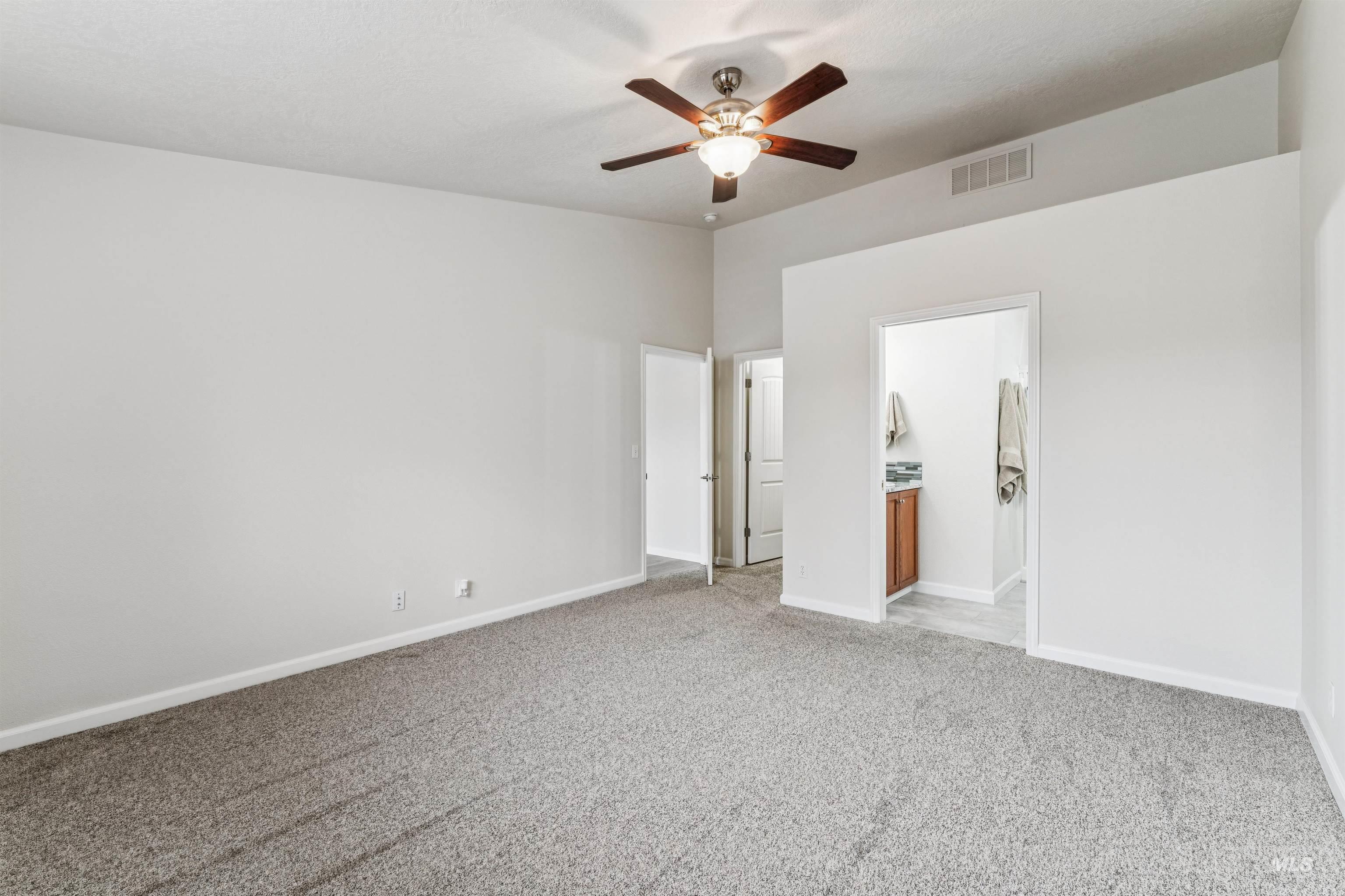 8070 W Penny Lane, Garden City, Idaho 83714, 2 Bedrooms, 2 Bathrooms, Residential For Sale, Price $408,900, 98973253