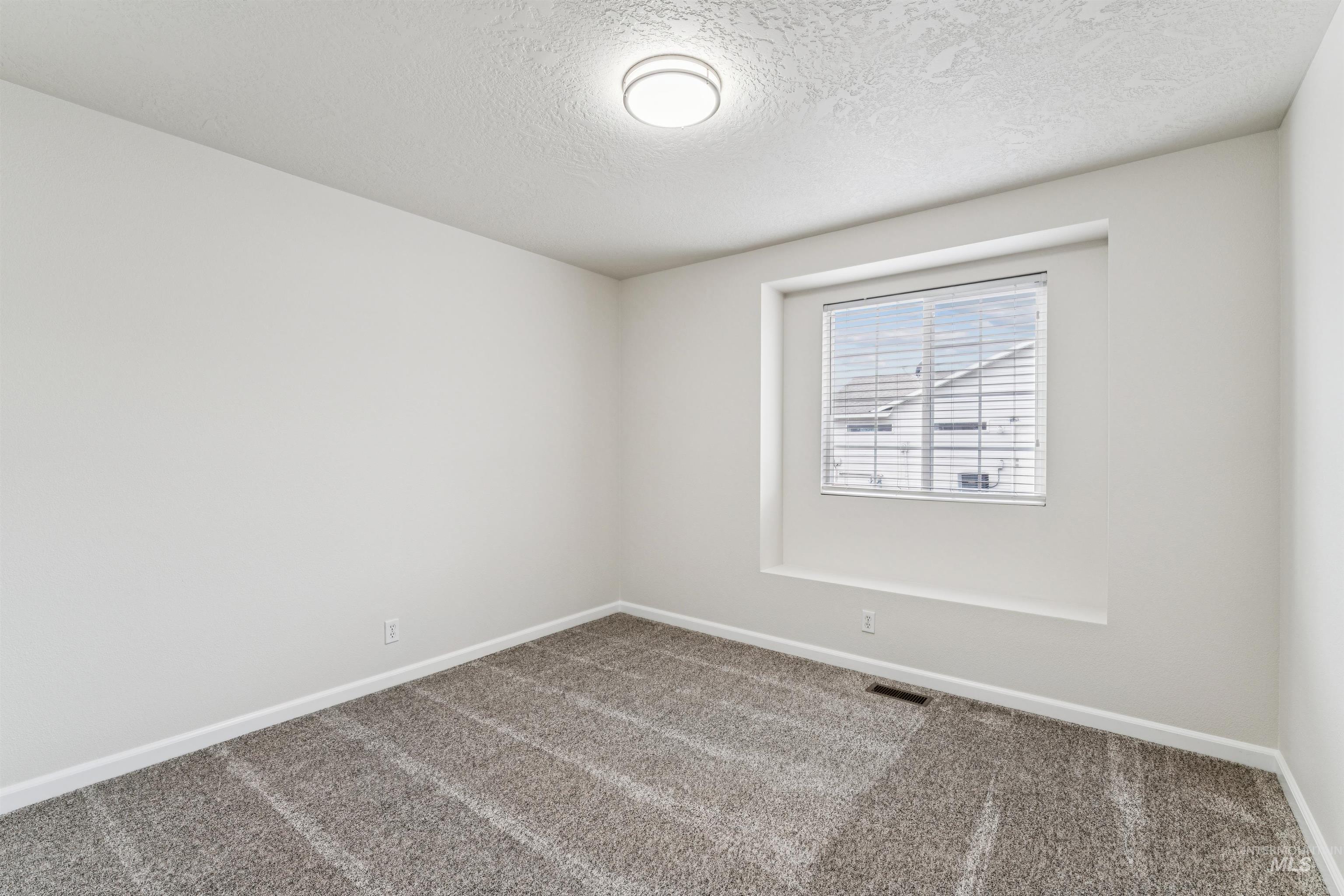 8070 W Penny Lane, Garden City, Idaho 83714, 2 Bedrooms, 2 Bathrooms, Residential For Sale, Price $408,900, 98973253