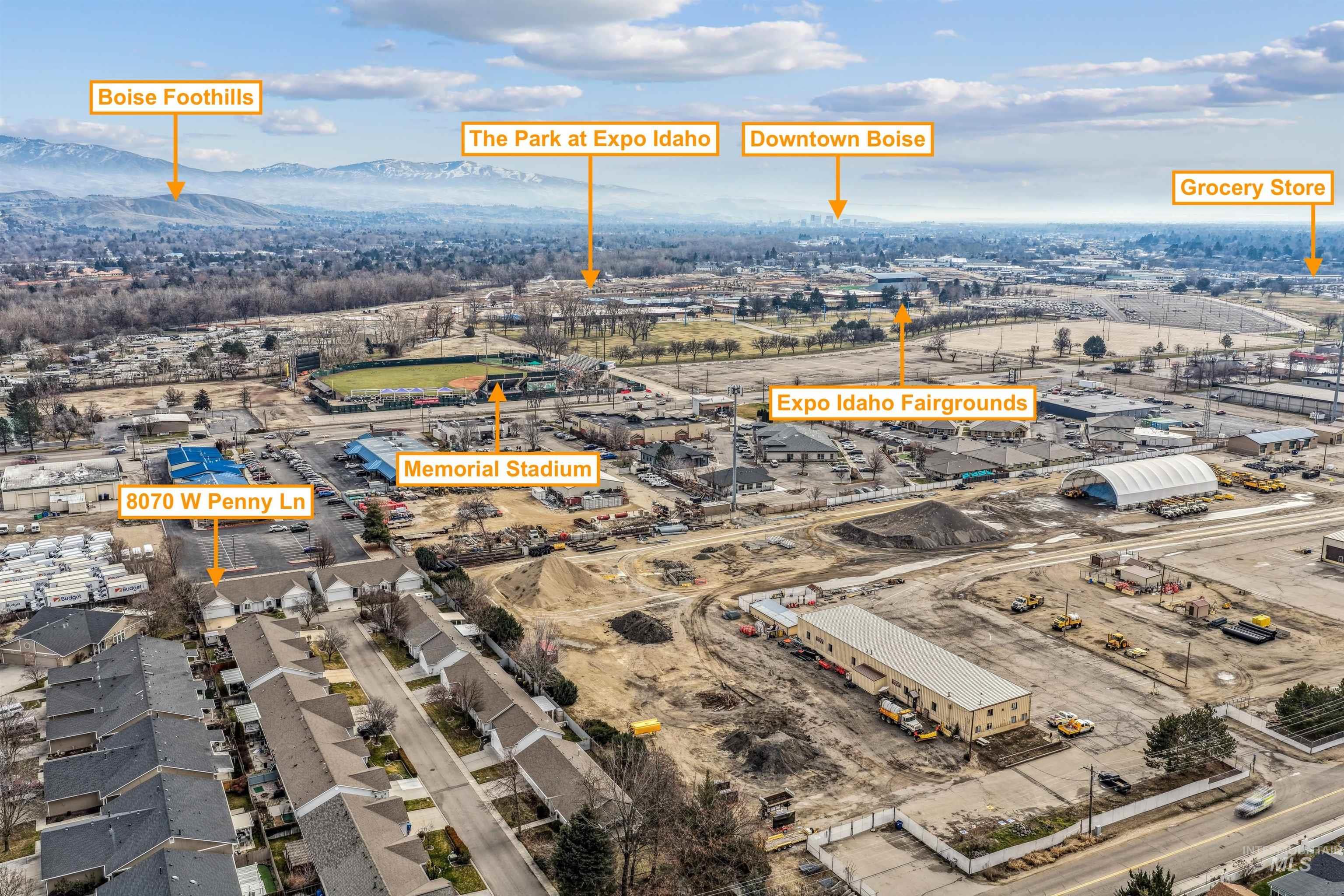 8070 W Penny Lane, Garden City, Idaho 83714, 2 Bedrooms, 2 Bathrooms, Residential For Sale, Price $408,900, 98973253